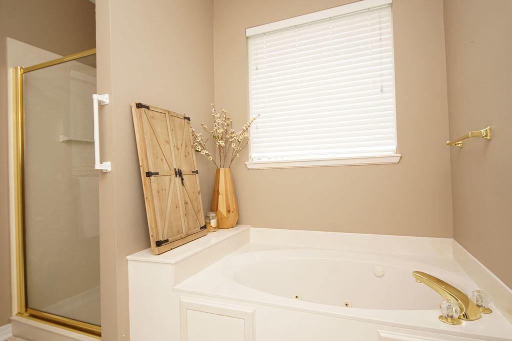 MAGNOLIA PLANTATION AT BLUEWATER BAY - Residential