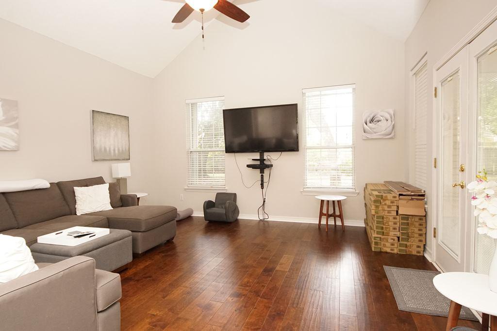 MAGNOLIA PLANTATION AT BLUEWATER BAY - Residential