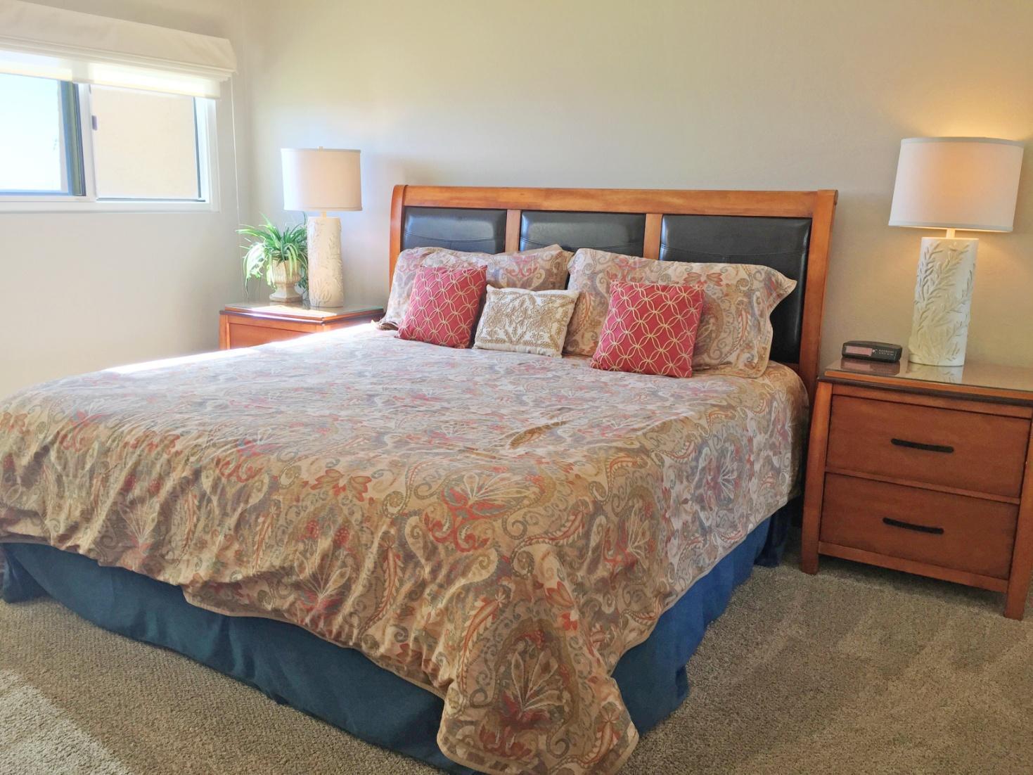 BEACH HOUSE CONDO PH 2 - Residential