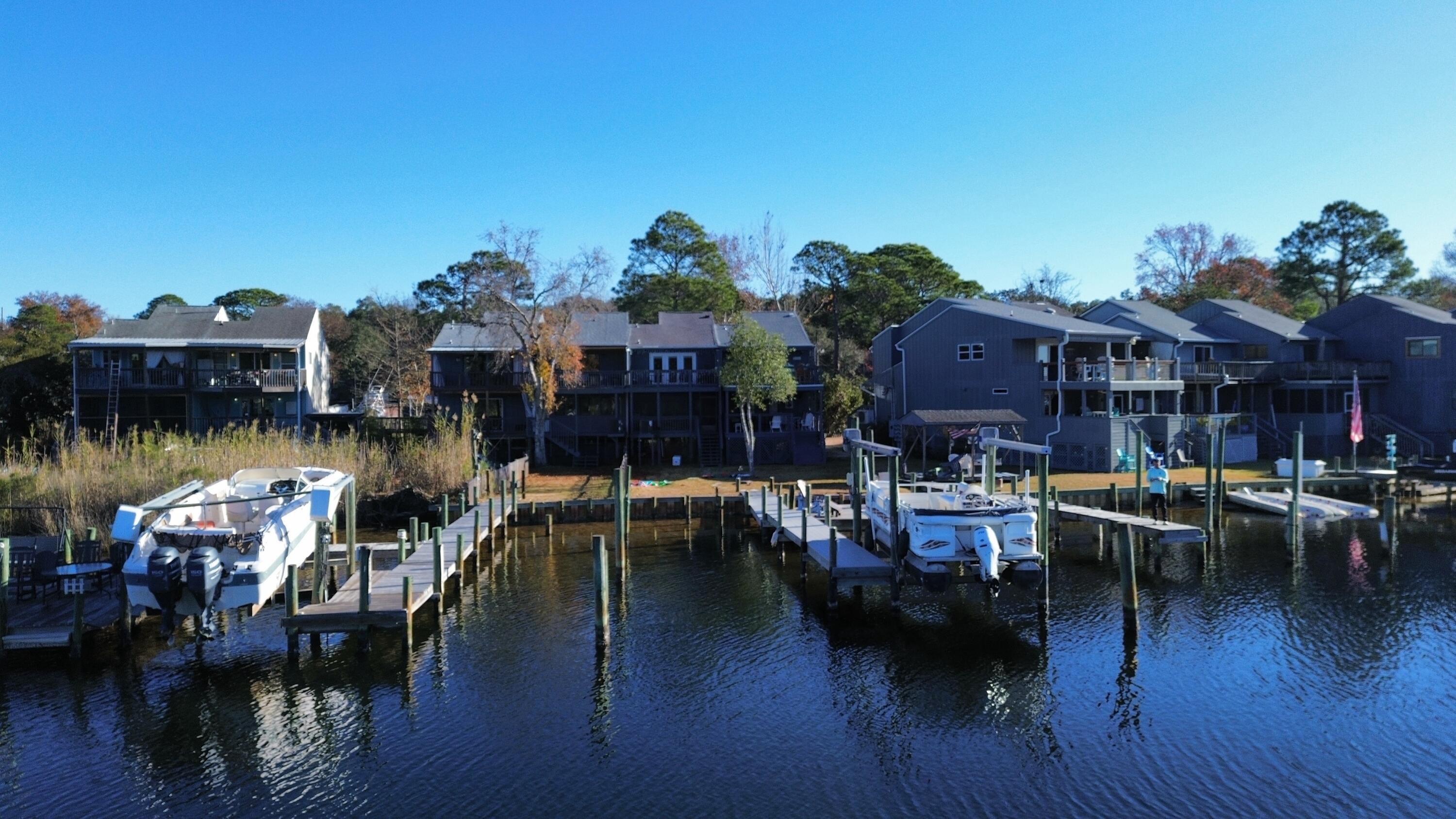 SWIFT BAYOU T/H - Residential