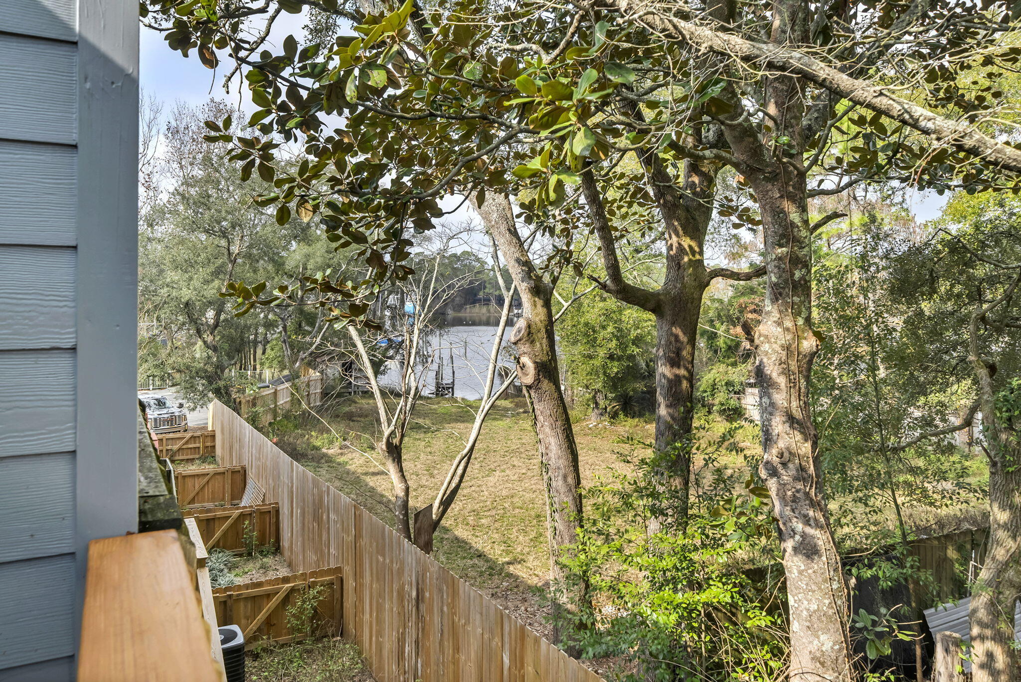 SWIFT BAYOU T/H - Residential