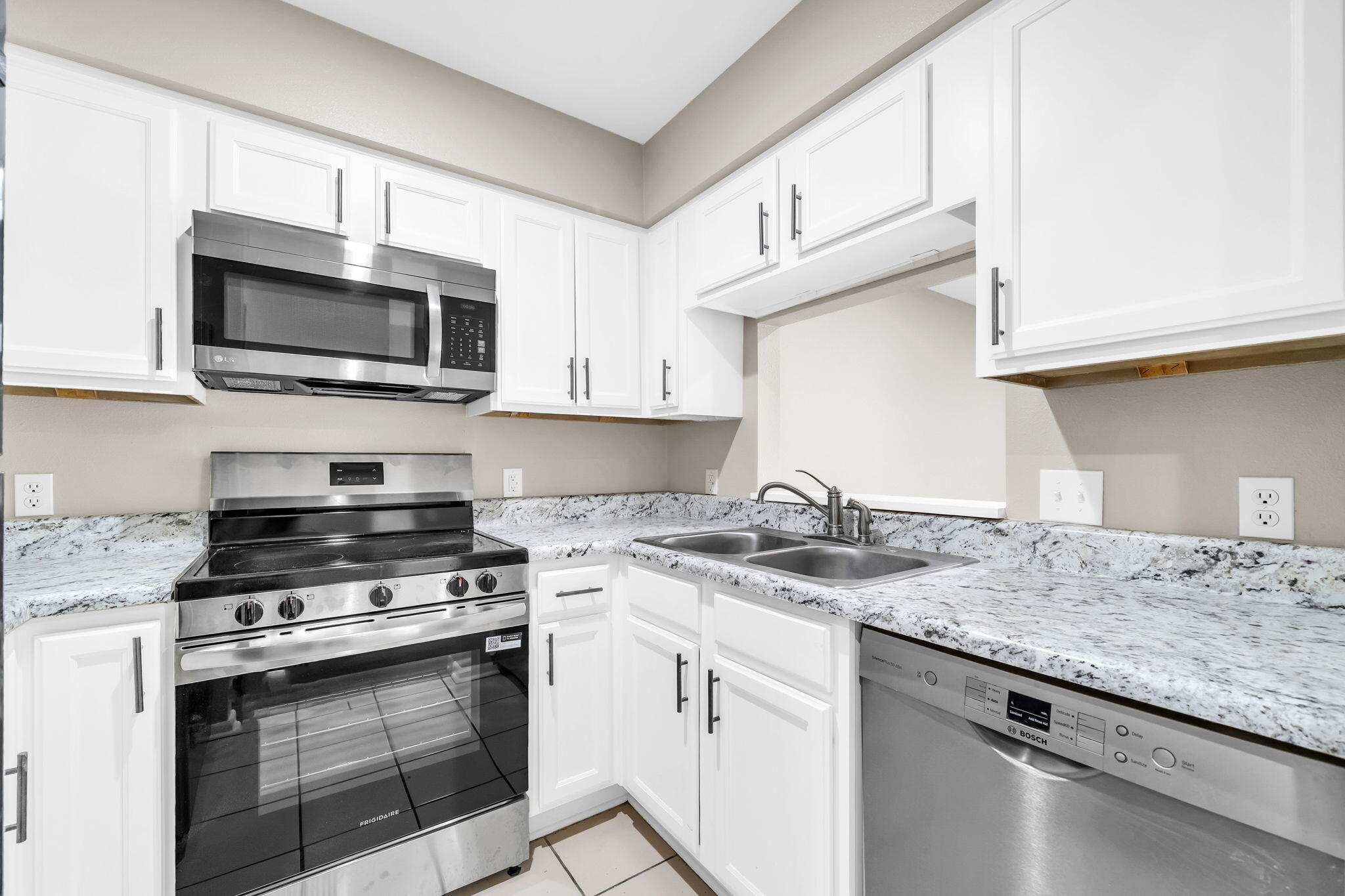 SWIFT BAYOU T/H - Residential