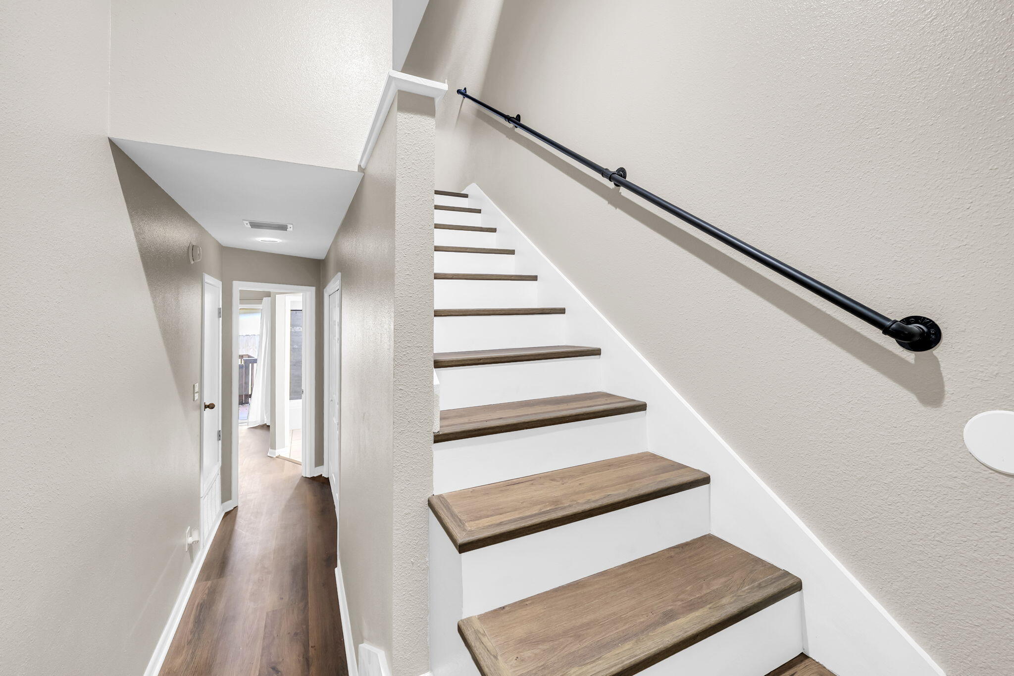 SWIFT BAYOU T/H - Residential