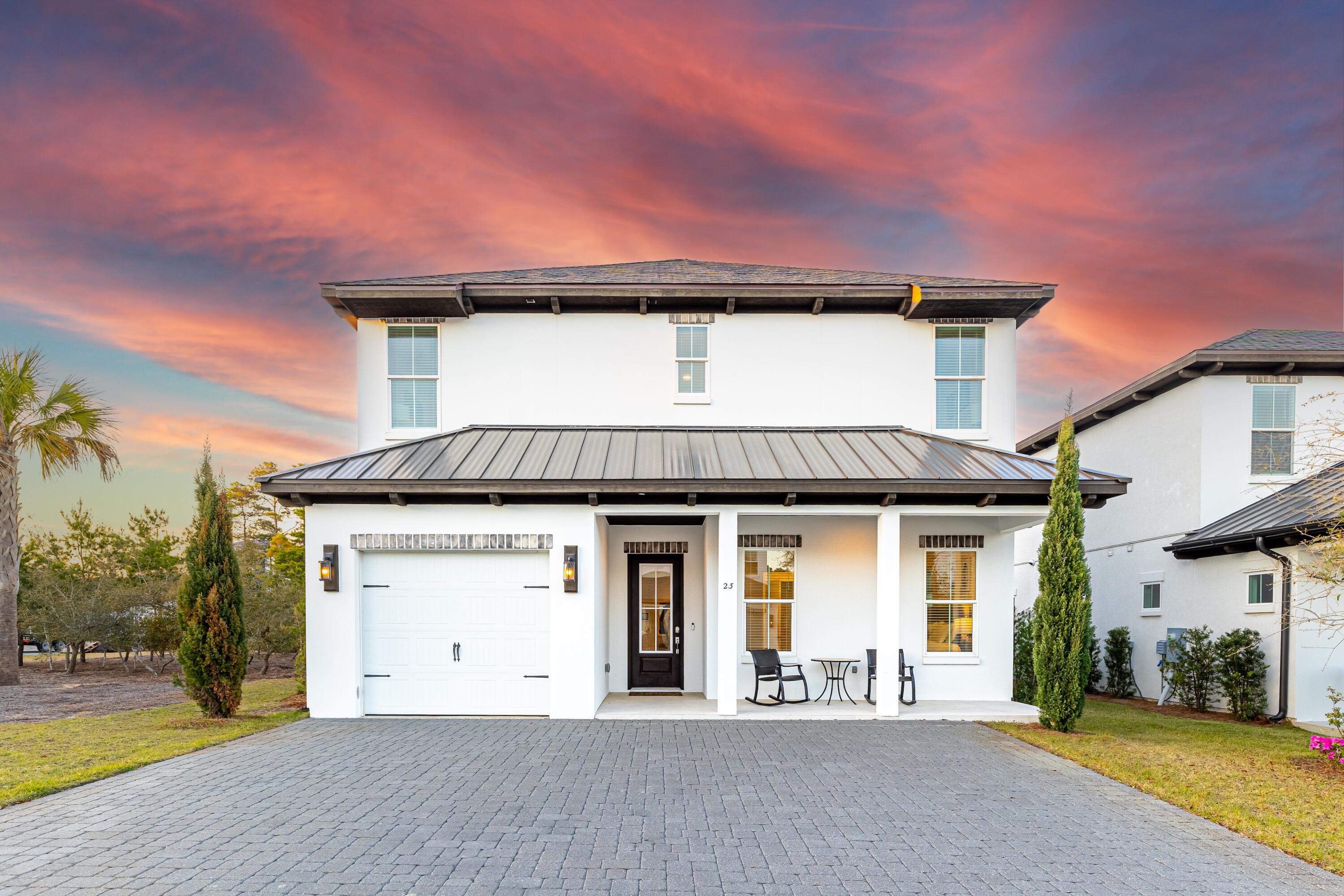 SANTA ROSA RETREAT - Residential