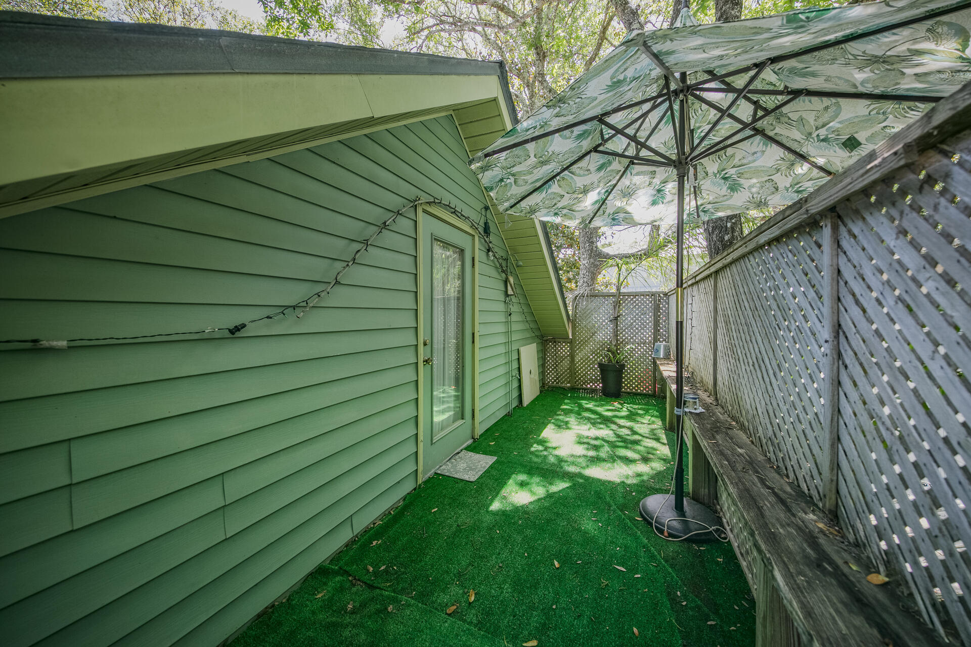 SEAGROVE 1ST ADDN - Residential