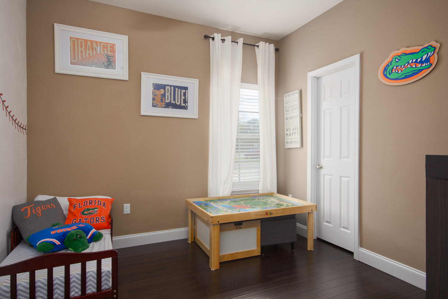 EMORY THOMAS S/D - Residential