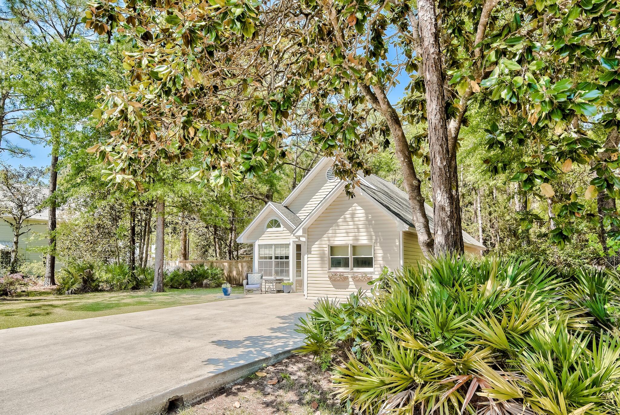 MAGNOLIA CREEK PHASE 1 - Residential