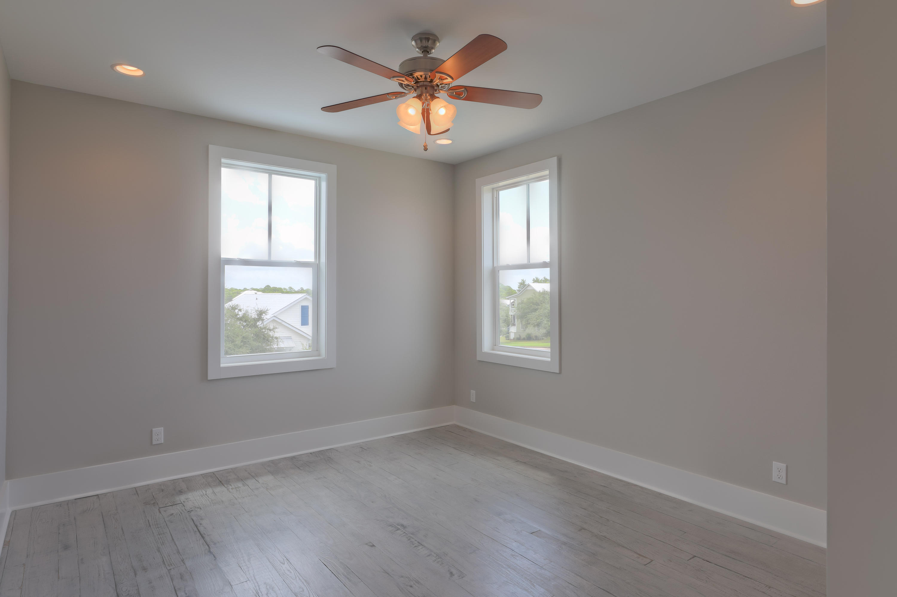 VILLAGE AT BLUE MOUNTAIN BEACH - Residential