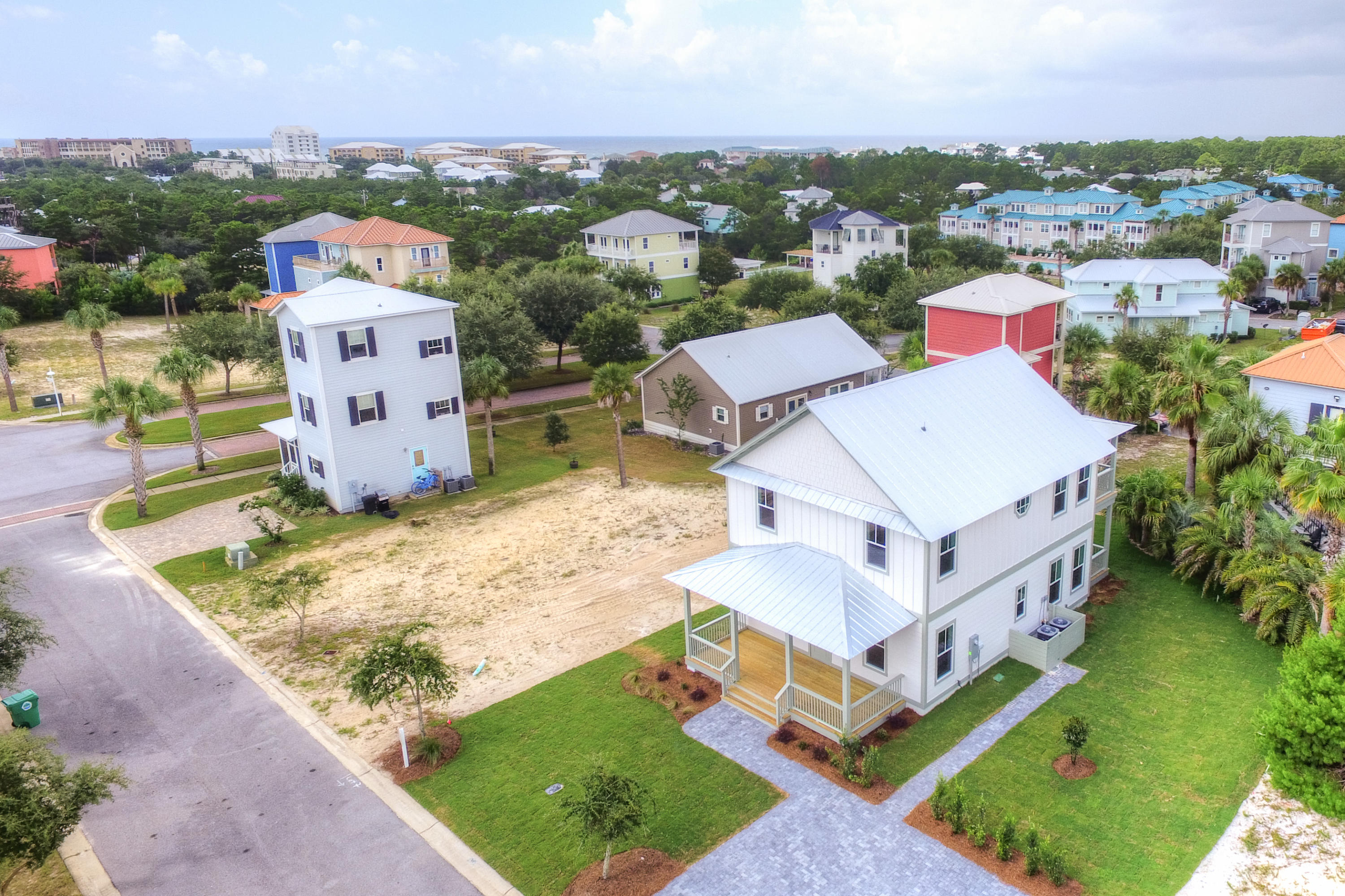 VILLAGE AT BLUE MOUNTAIN BEACH - Residential
