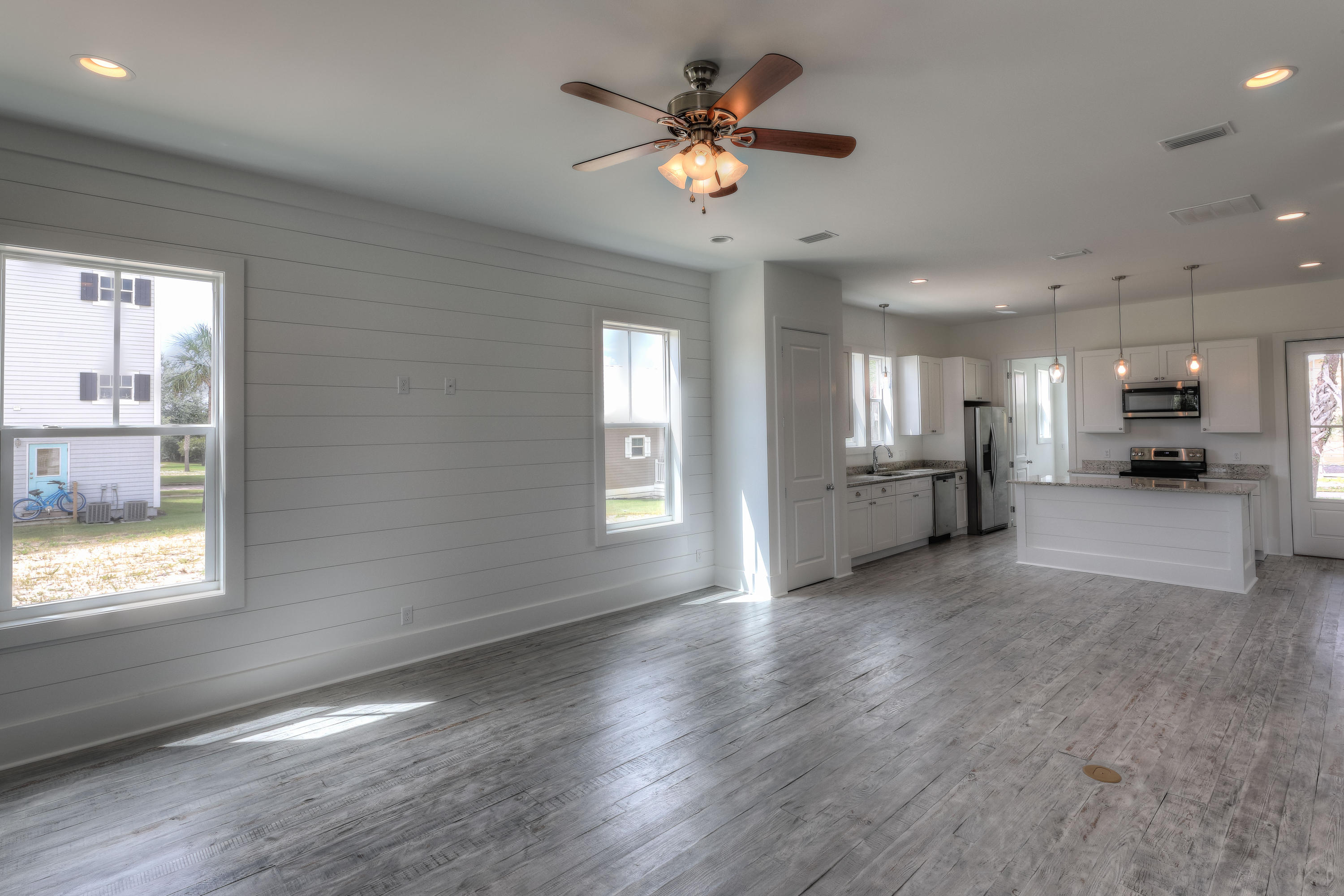 VILLAGE AT BLUE MOUNTAIN BEACH - Residential