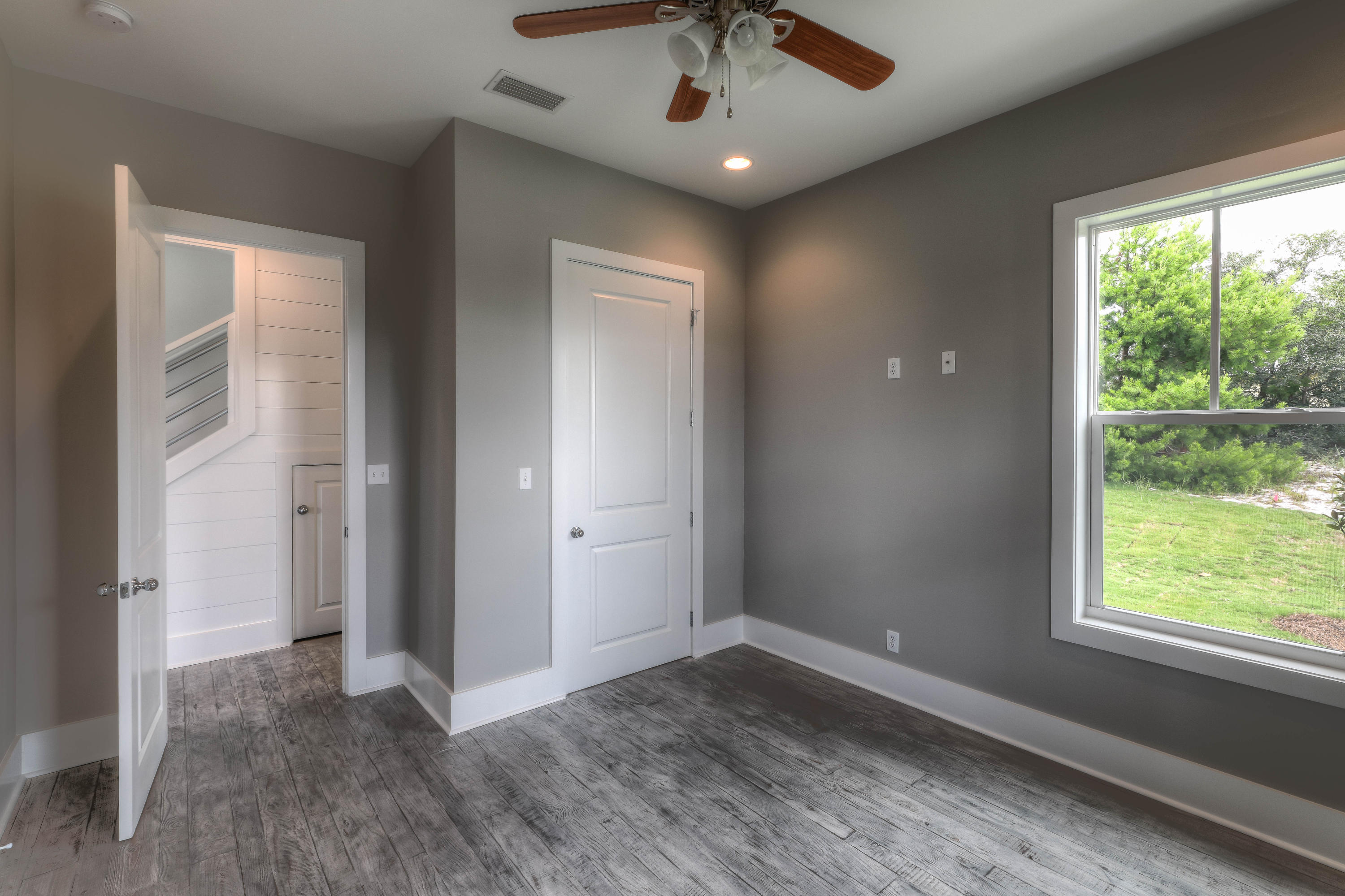 VILLAGE AT BLUE MOUNTAIN BEACH - Residential