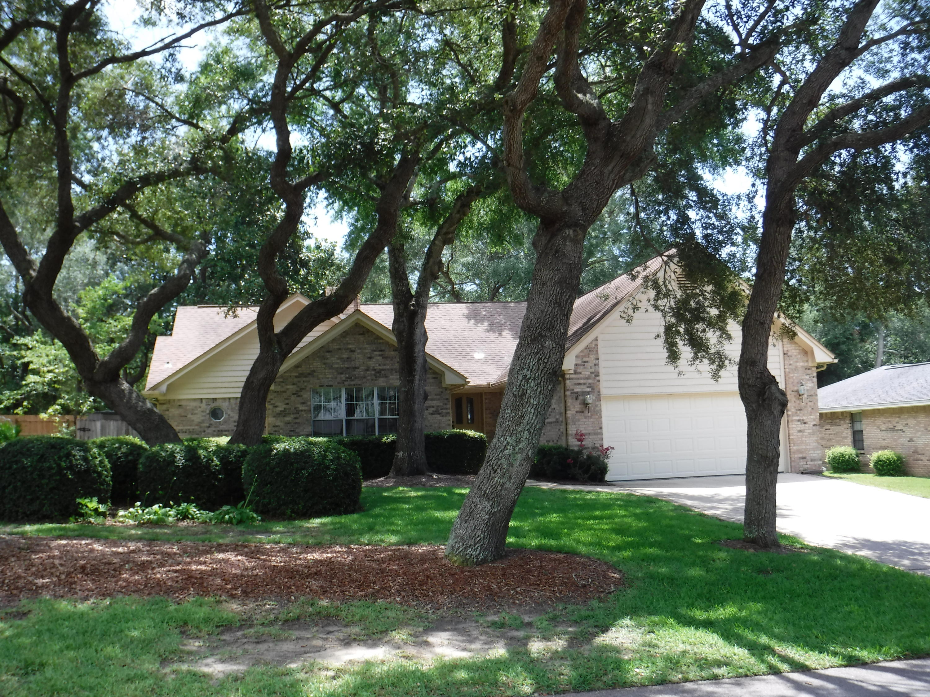 CARIBBEAN VILLAGE WEST - Residential