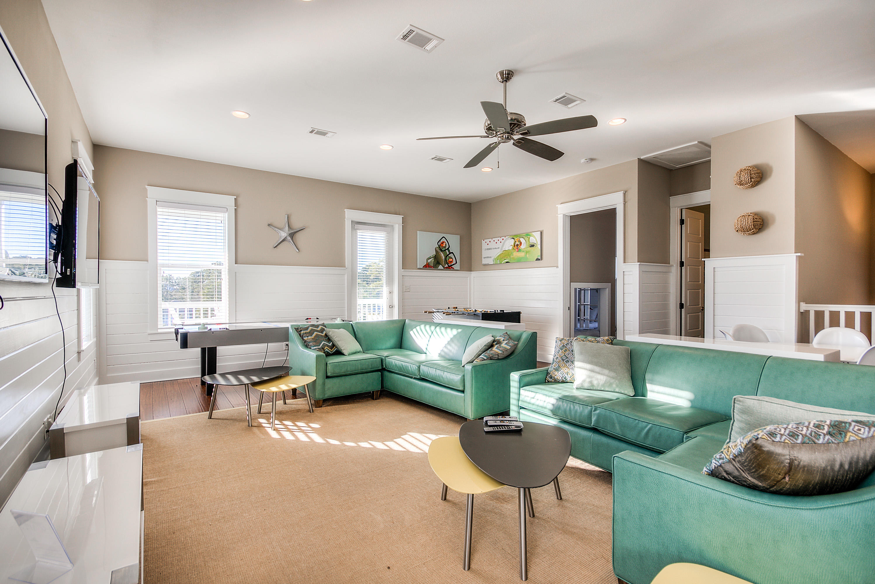 GULF SHORE MANOR - Residential