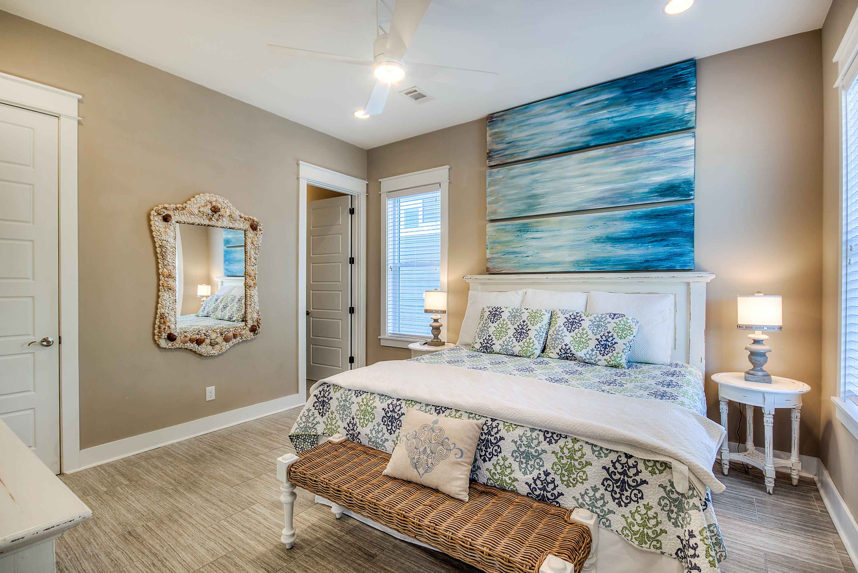 GULF SHORE MANOR - Residential