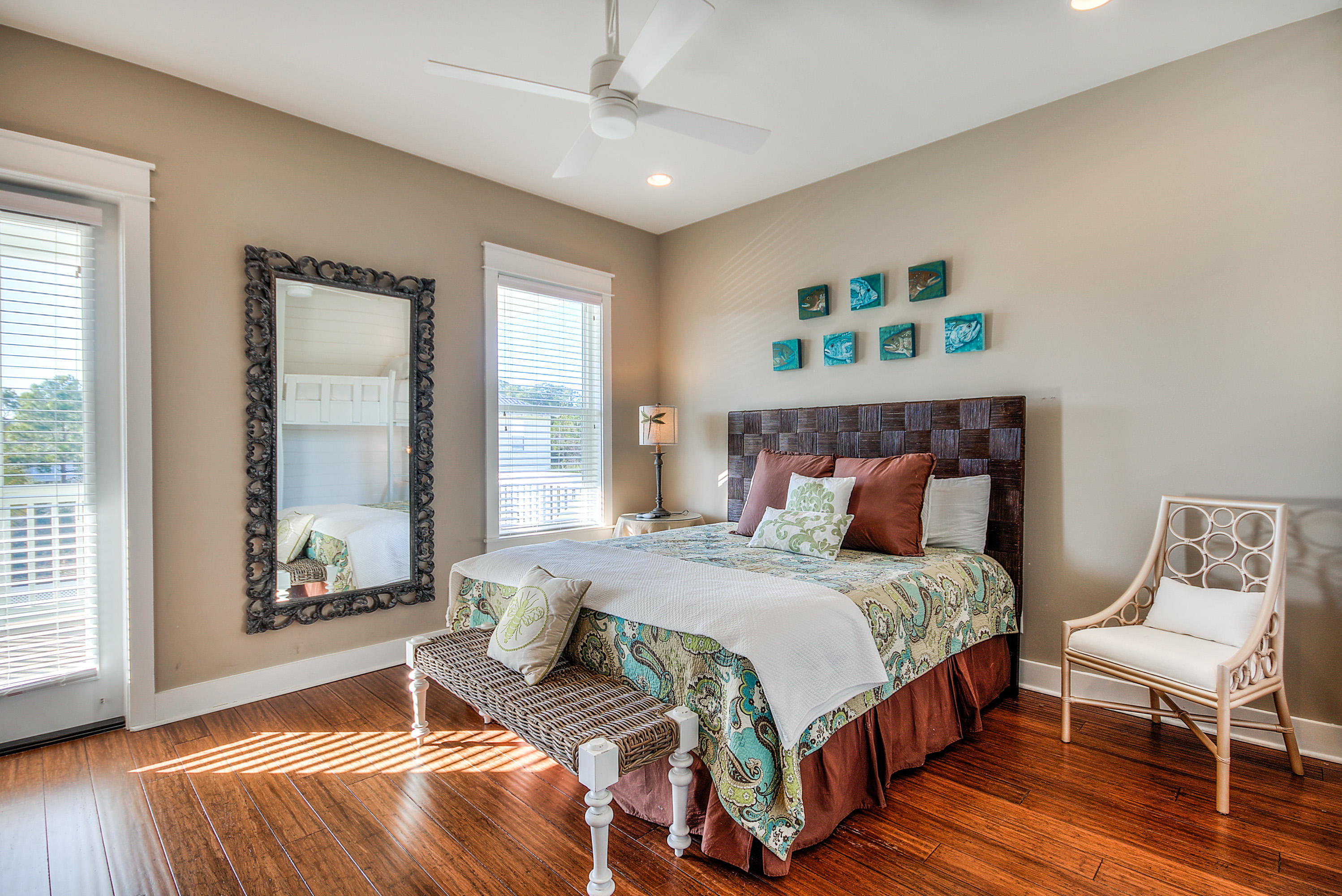 GULF SHORE MANOR - Residential