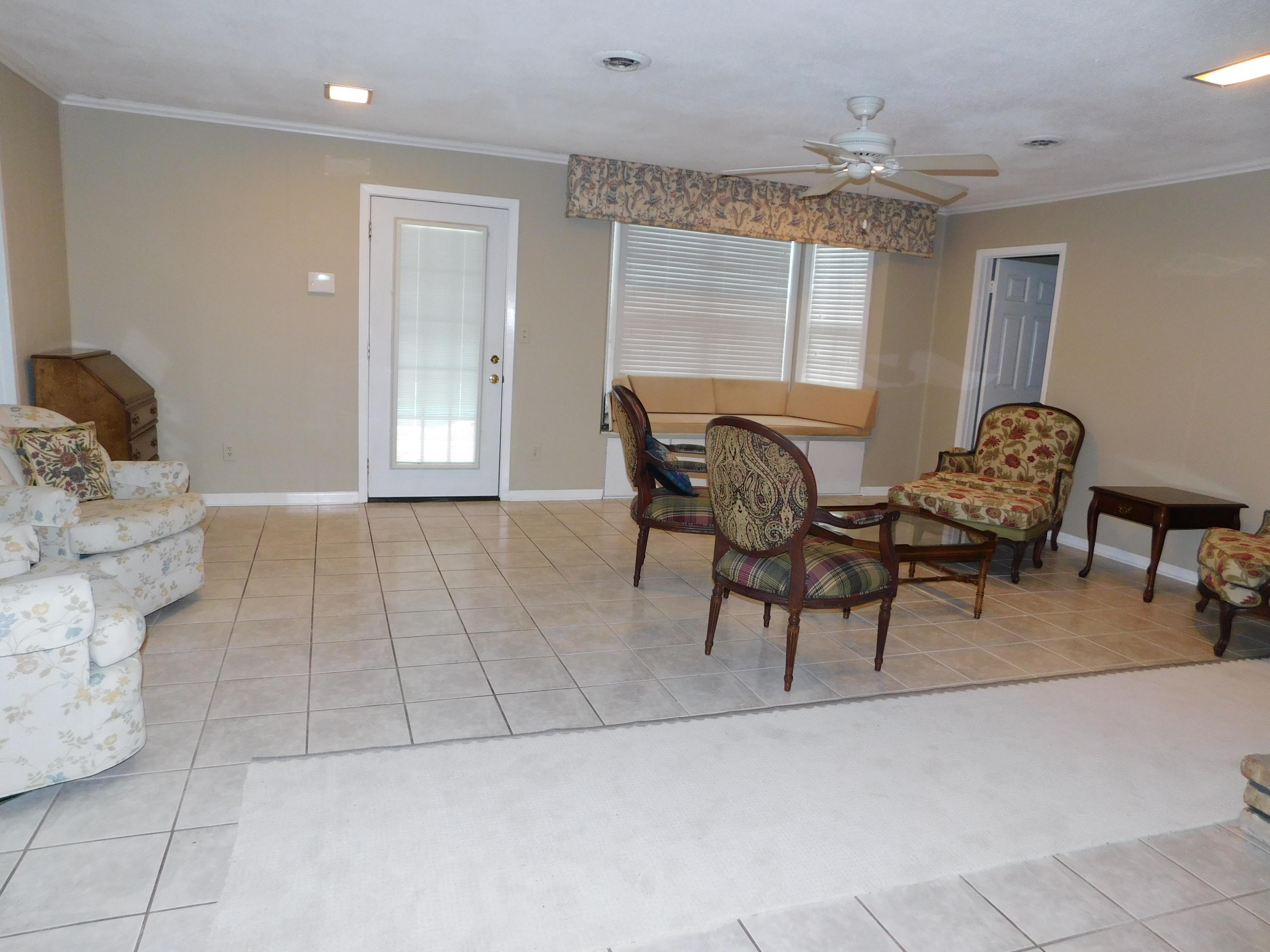 VESTA HTS 4TH ADD - Residential