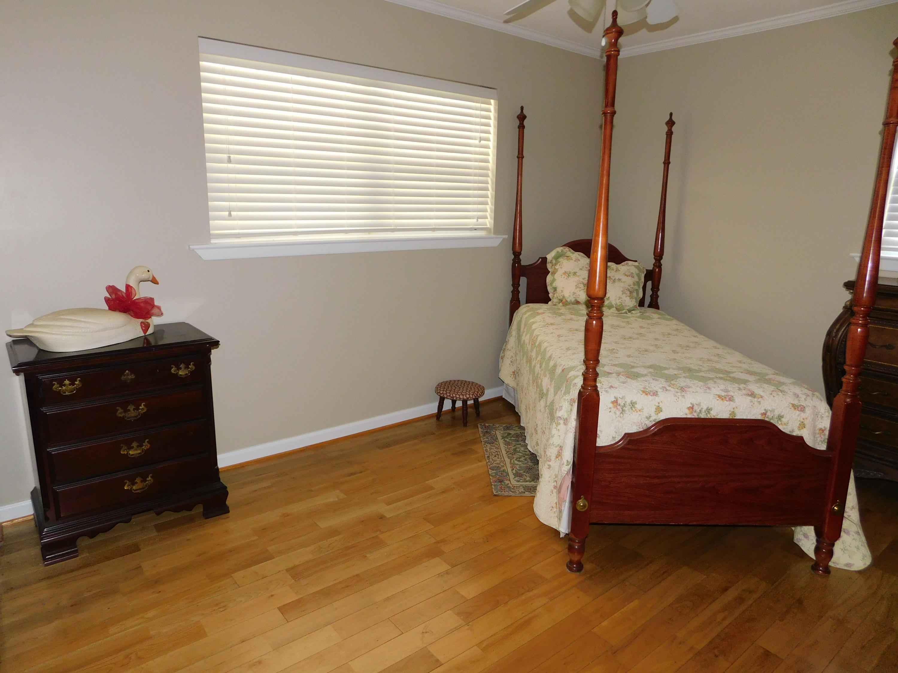 VESTA HTS 4TH ADD - Residential