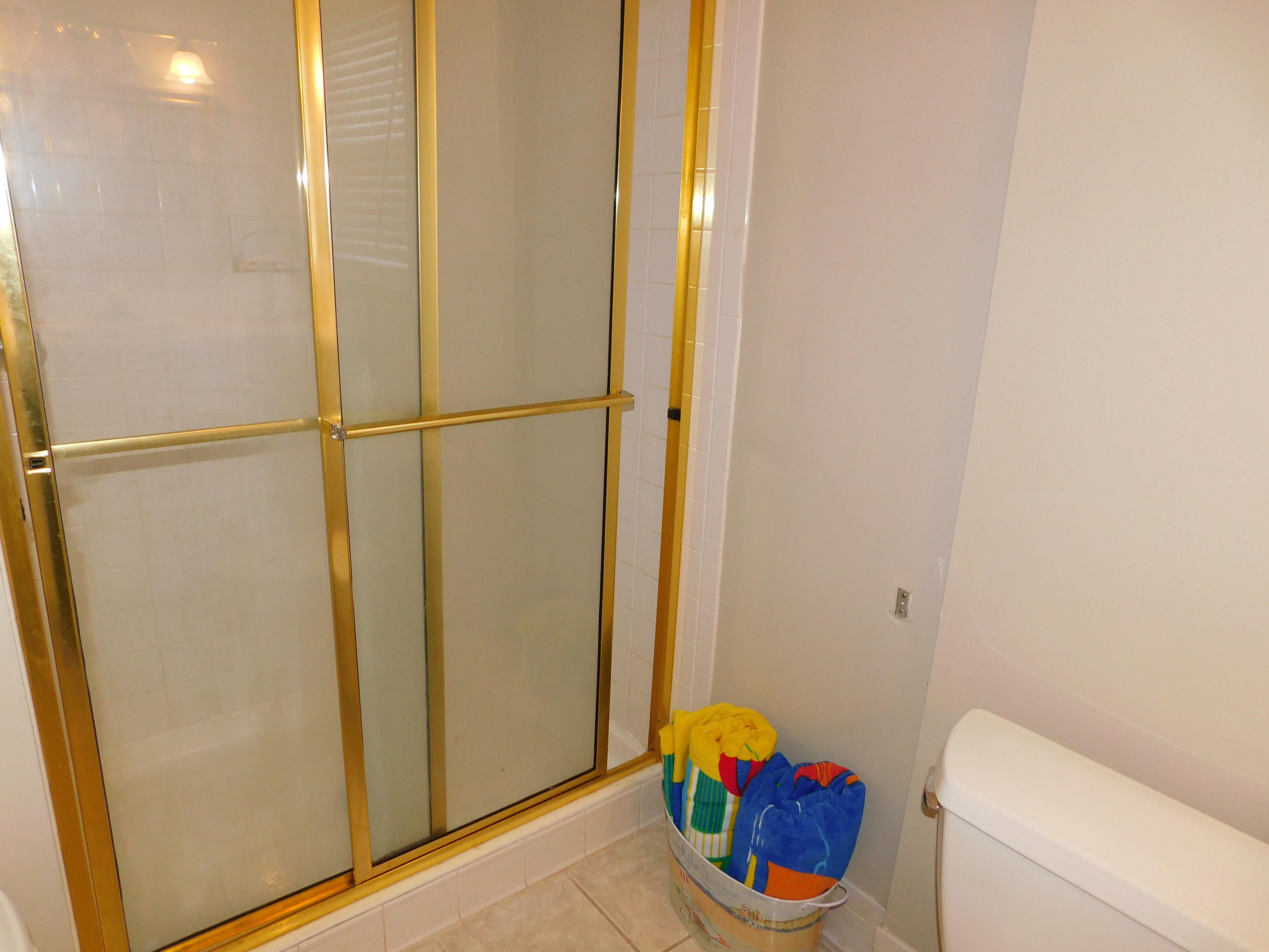 VESTA HTS 4TH ADD - Residential