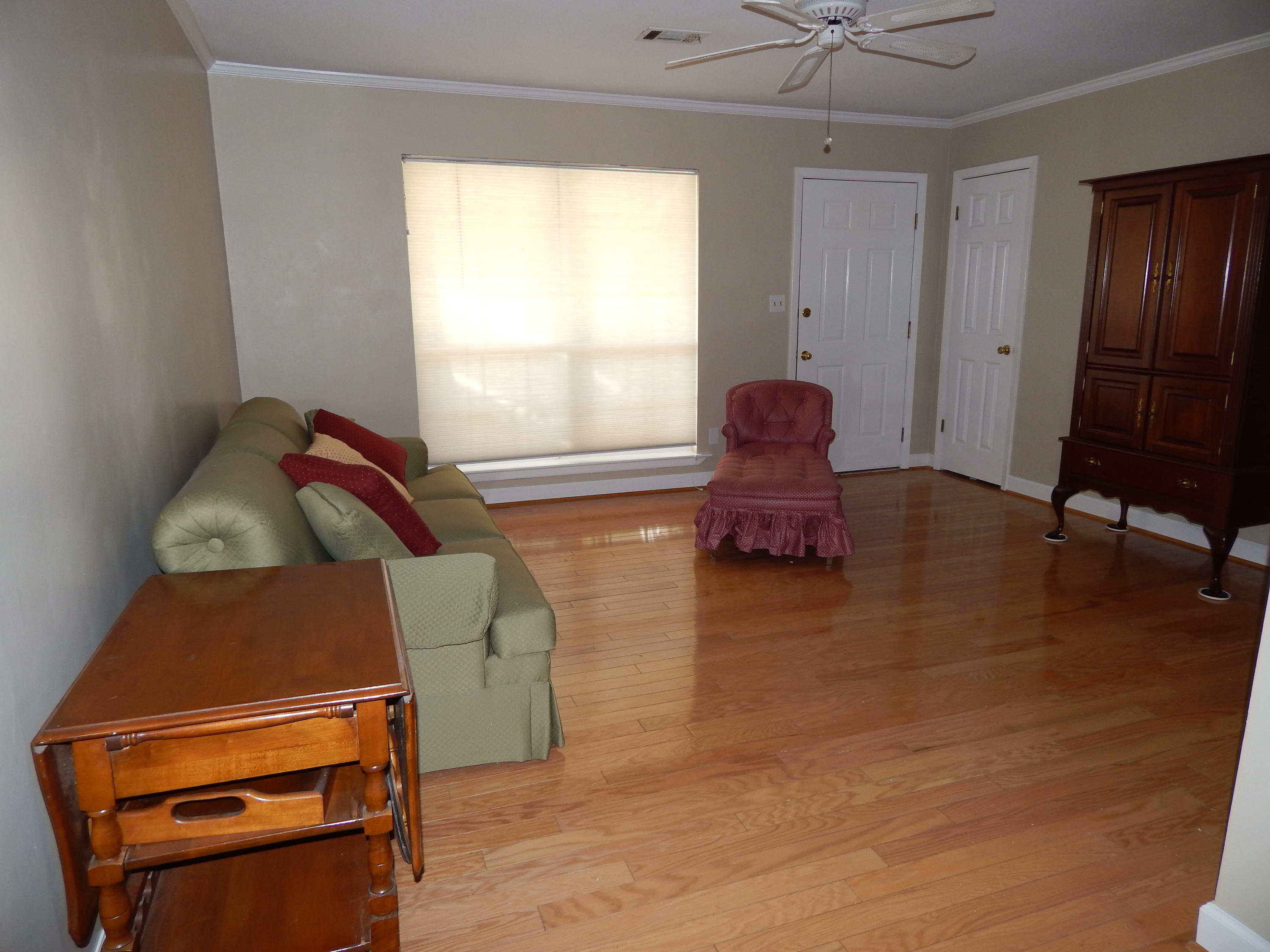 VESTA HTS 4TH ADD - Residential