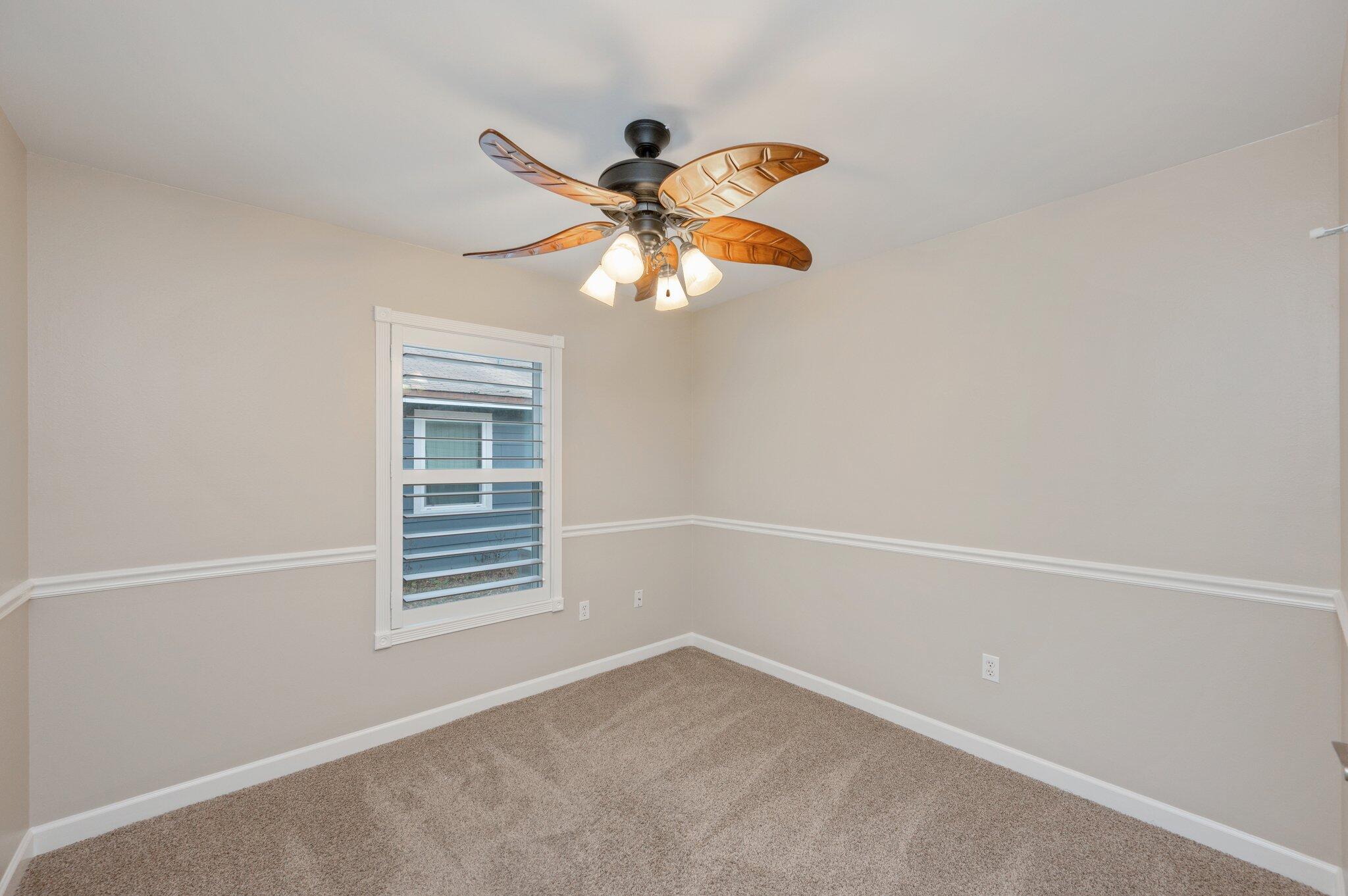 VALPARAISO PINECREST 6 - Residential