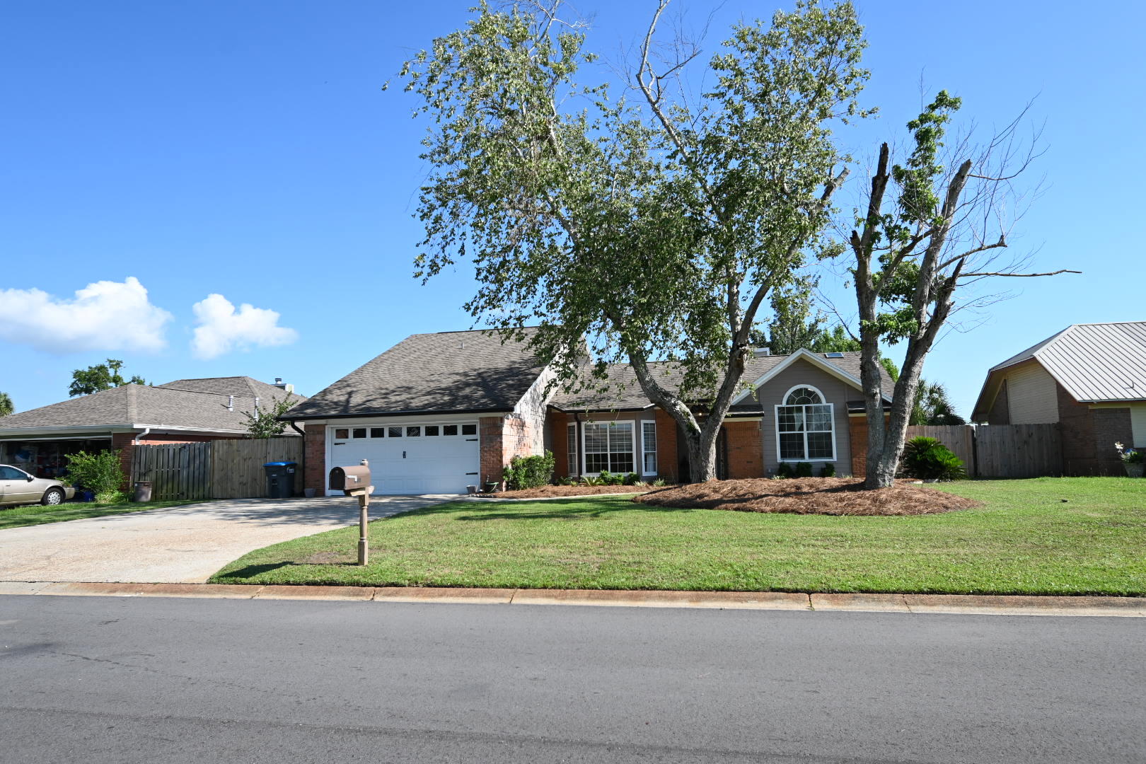 DERBY WOODS - Residential