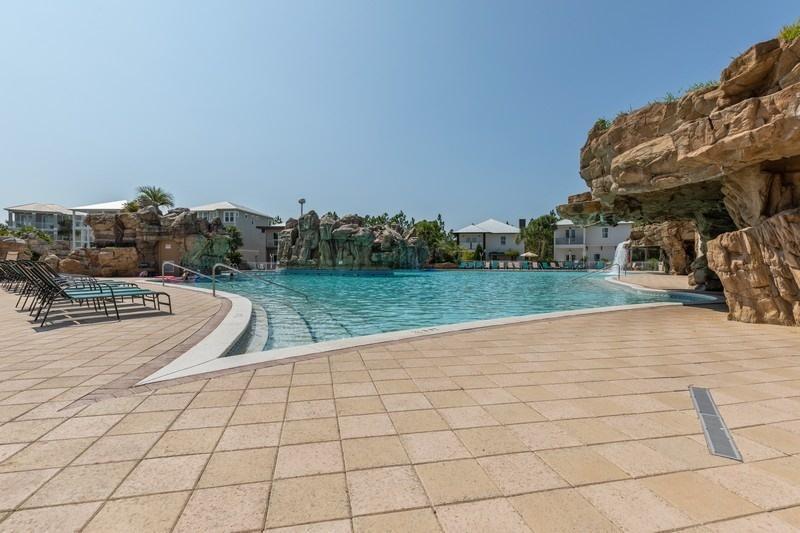 CYPRESS BREEZE PLANTATION - Residential