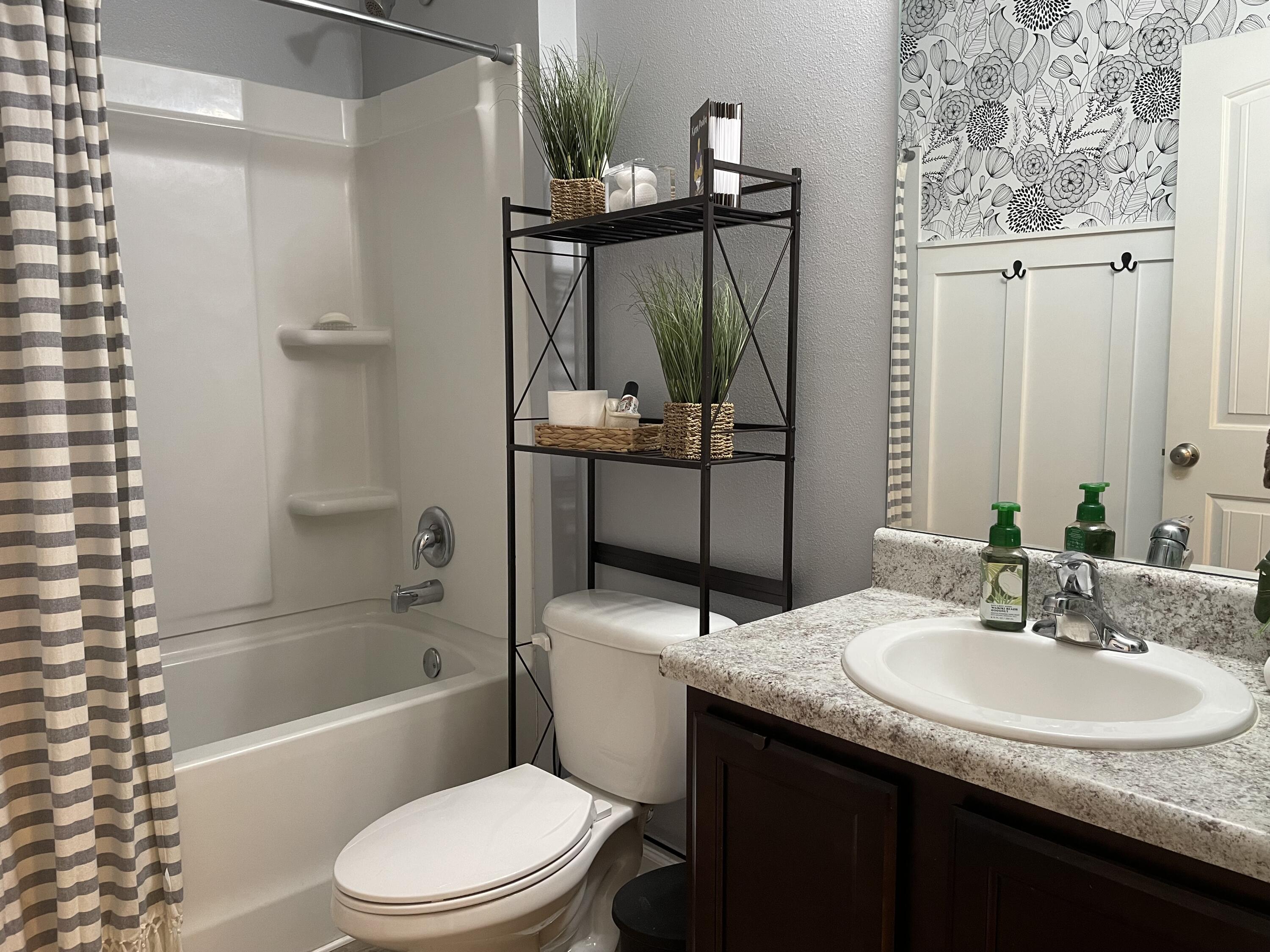 Redstone Commons - Residential Lease