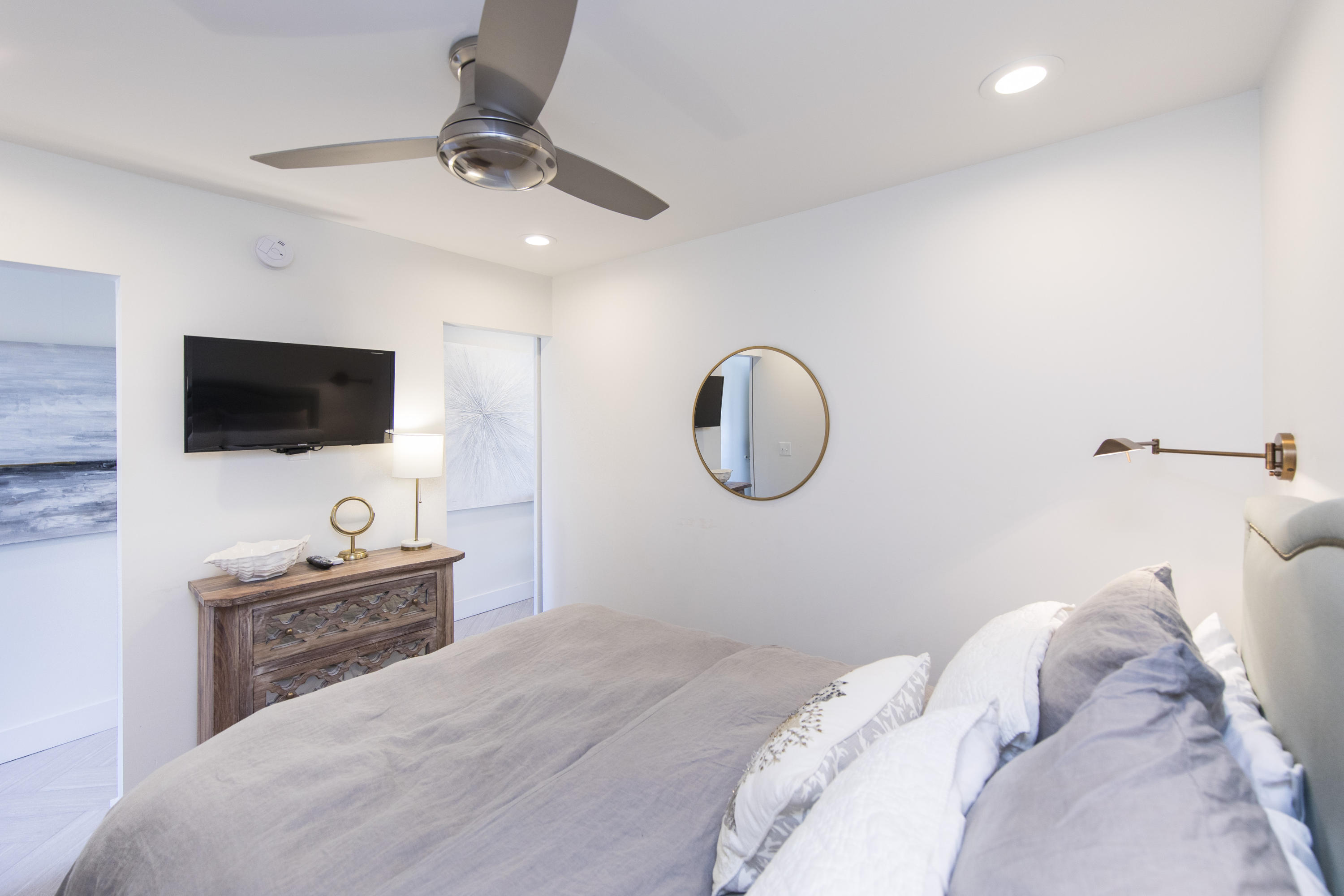 INLET SANDS CONDO - Residential