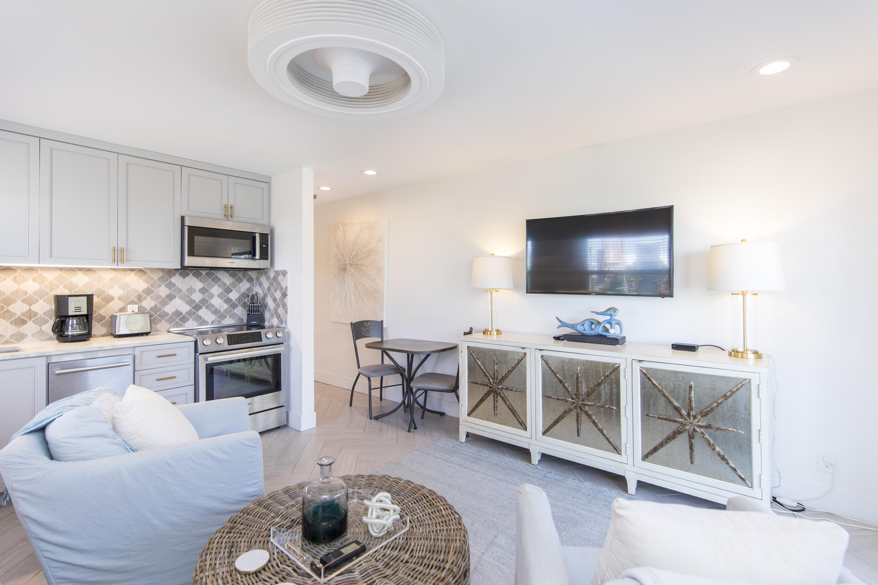 INLET SANDS CONDO - Residential