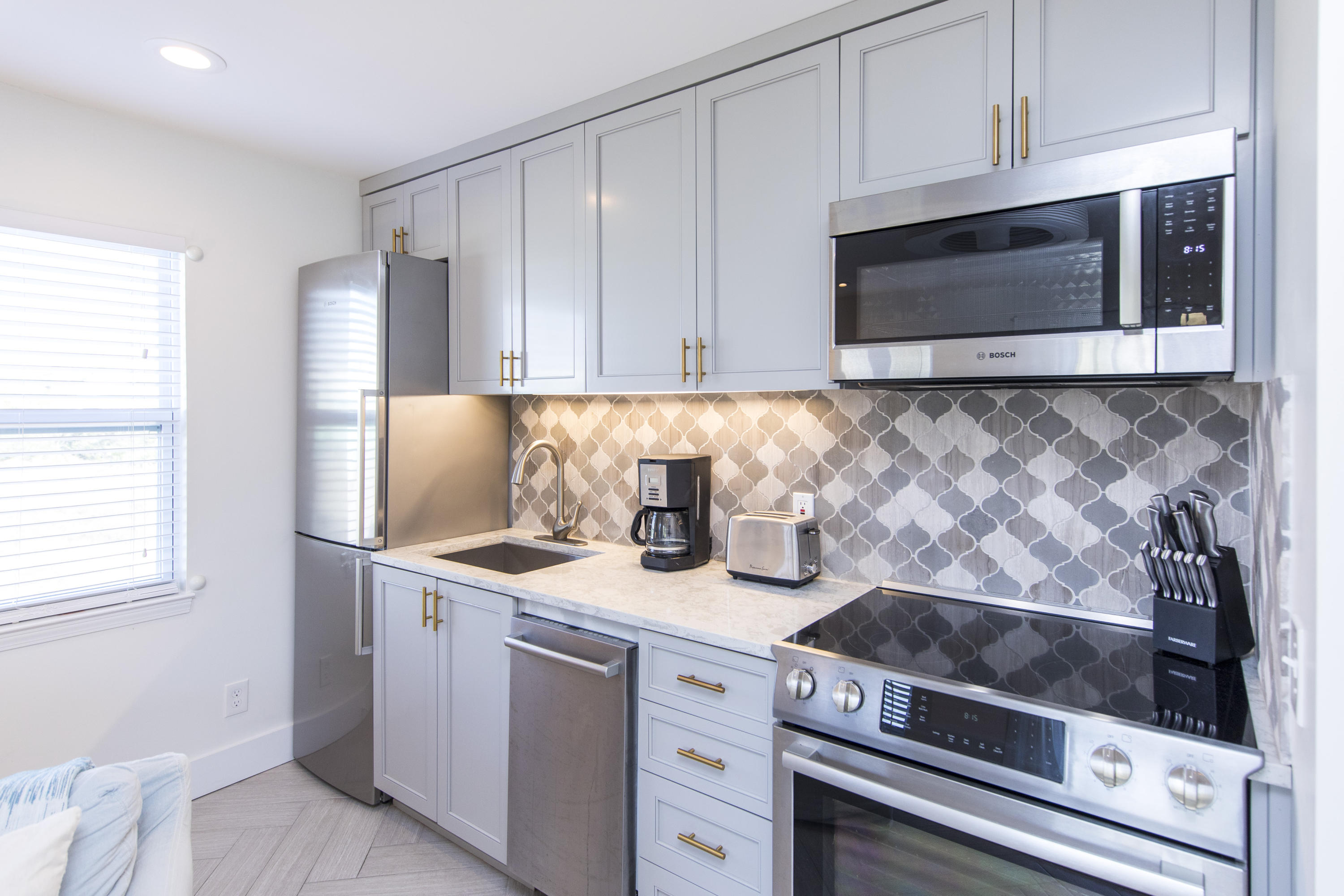 INLET SANDS CONDO - Residential