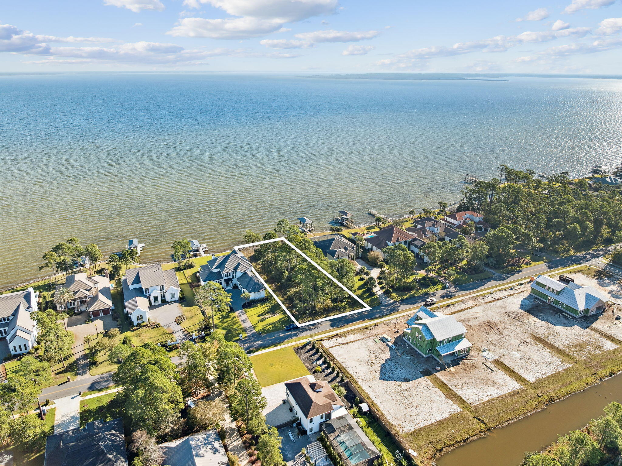 DRIFTWOOD ESTATES - Land