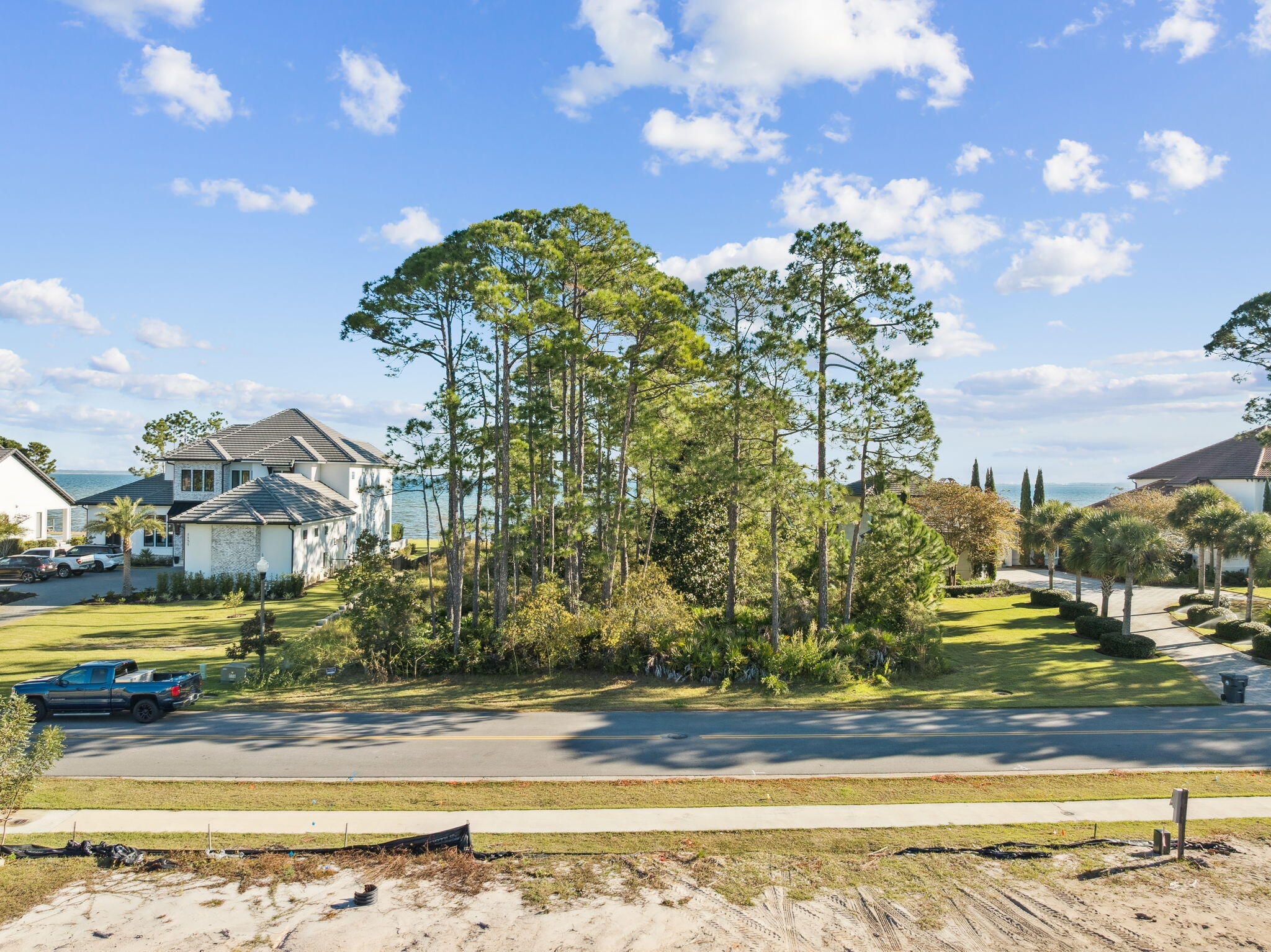 DRIFTWOOD ESTATES - Land