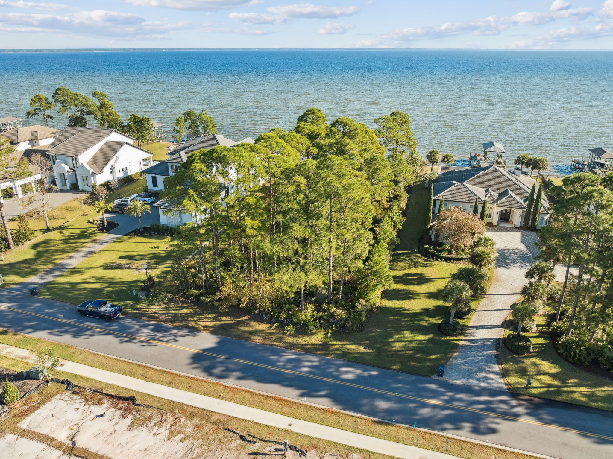 DRIFTWOOD ESTATES - Land