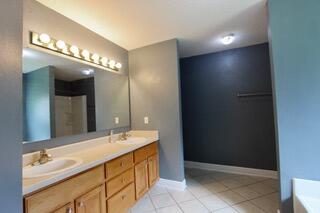 FOX VALLEY - Residential Lease
