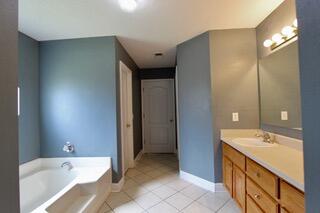 FOX VALLEY - Residential Lease