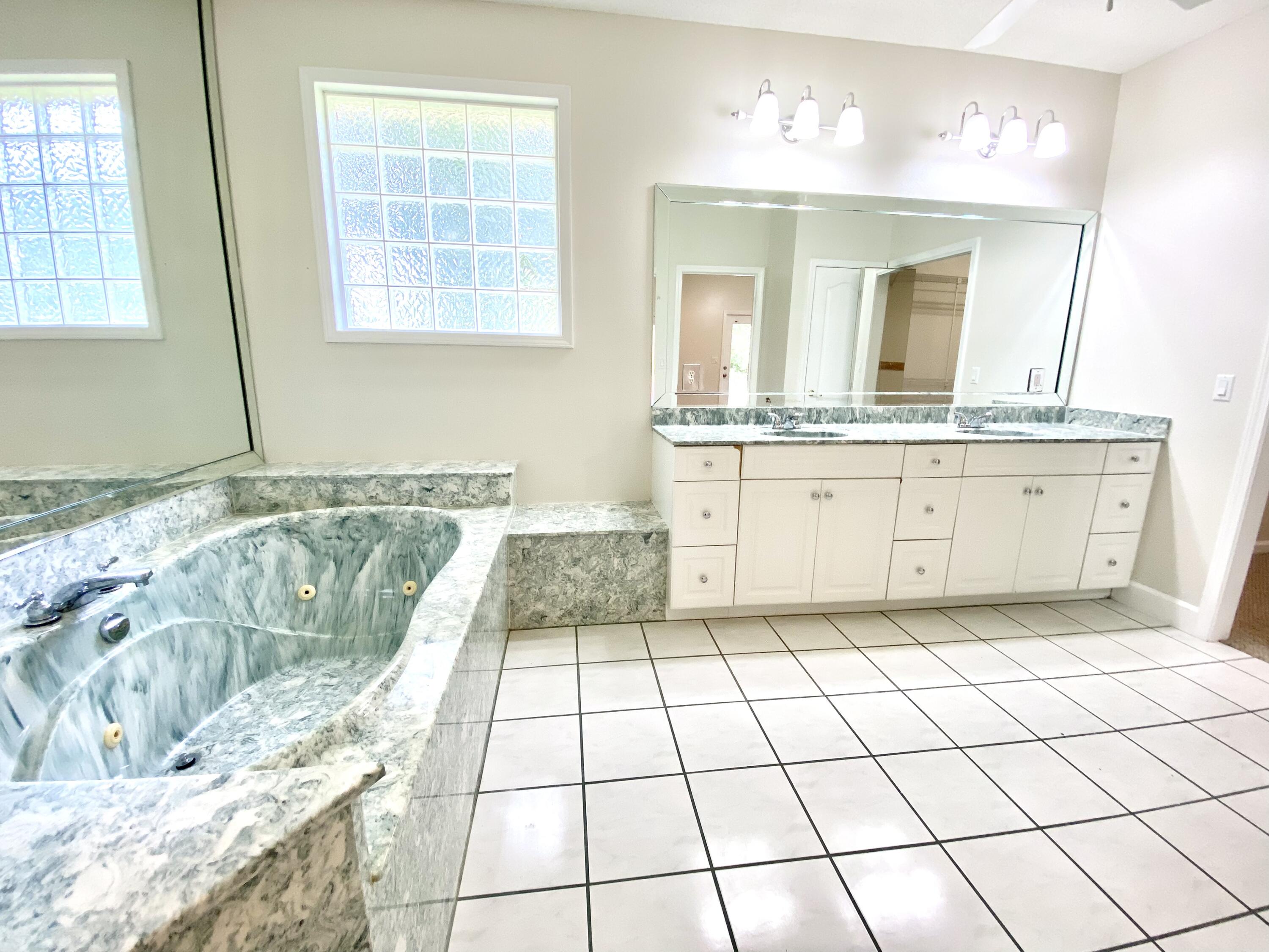 GRANDVIEW HEIGHTS - Residential