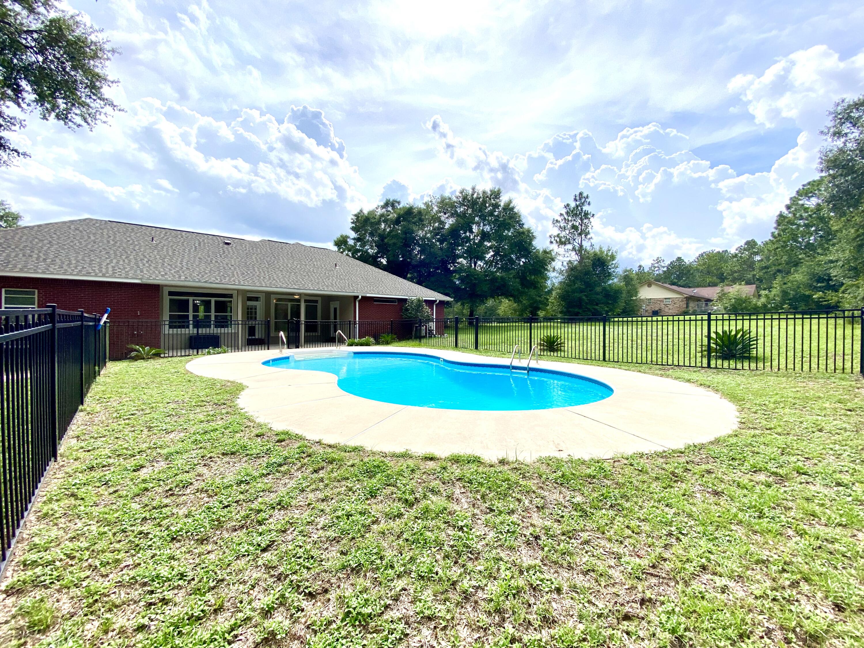 GRANDVIEW HEIGHTS - Residential