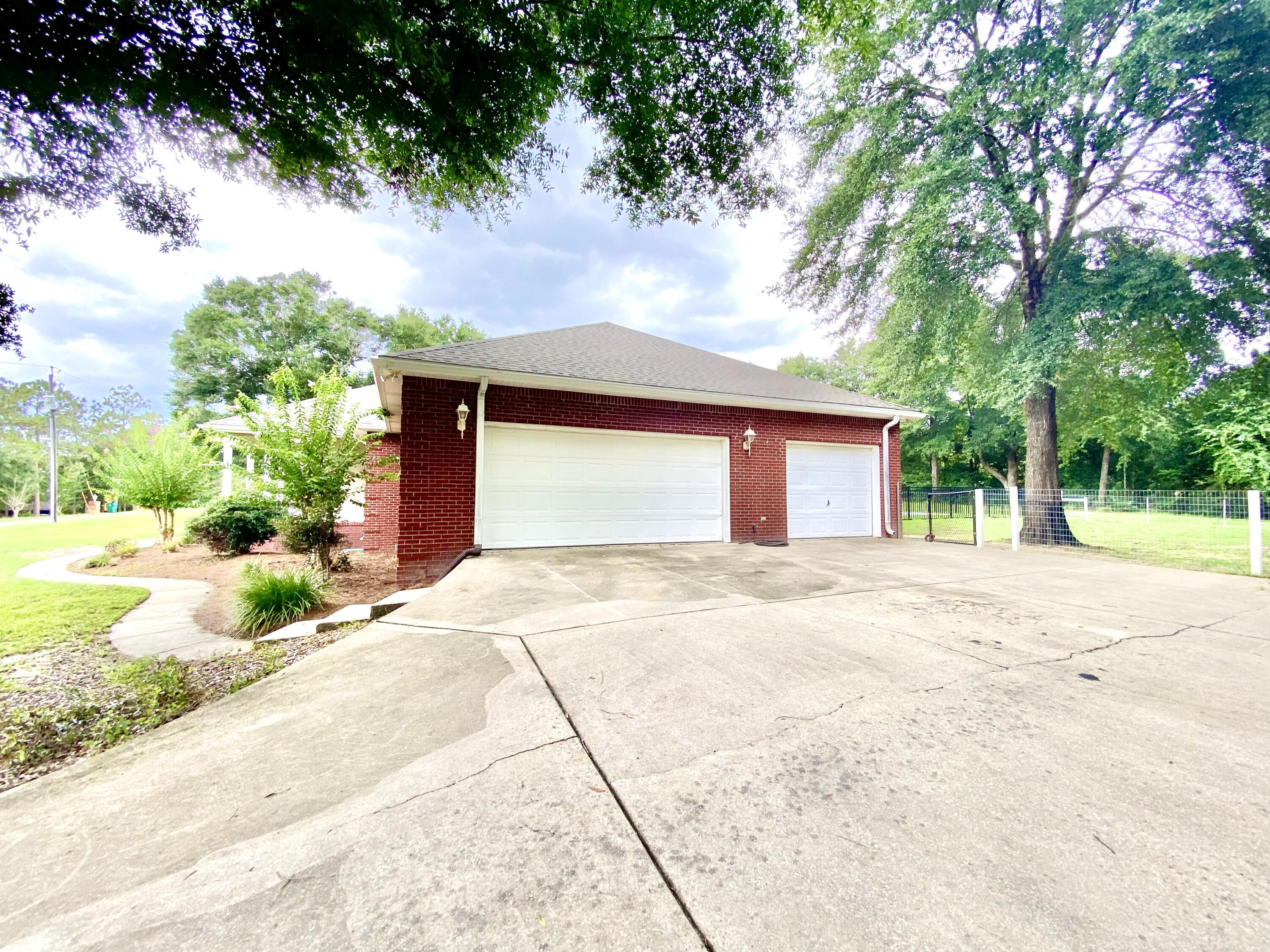 GRANDVIEW HEIGHTS - Residential