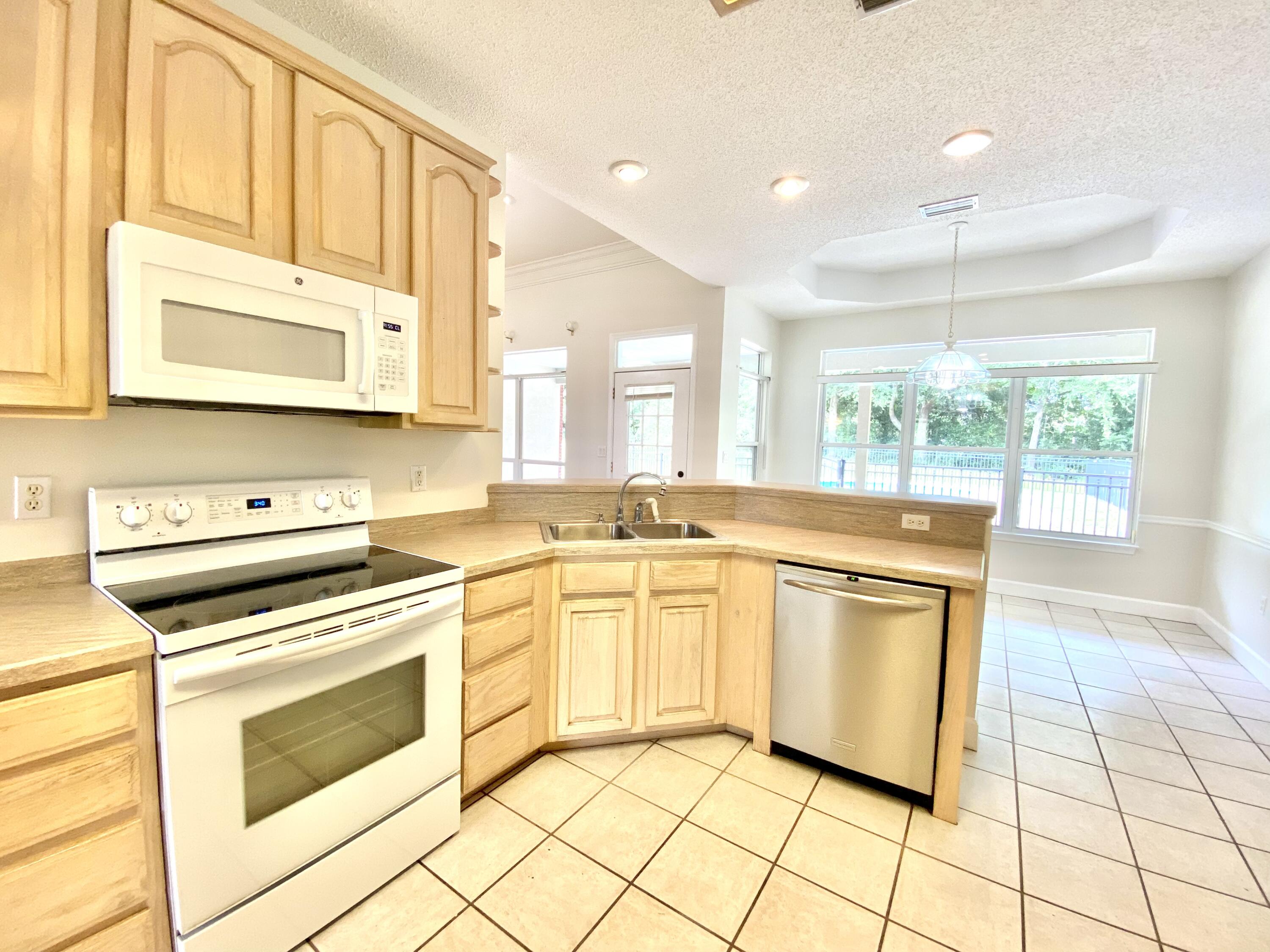 GRANDVIEW HEIGHTS - Residential