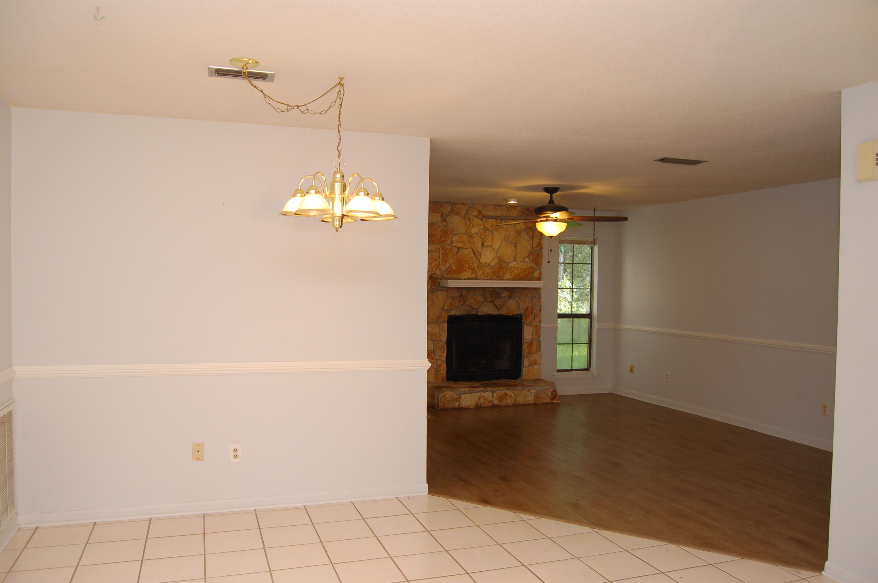 PINE MEADOWS - Residential