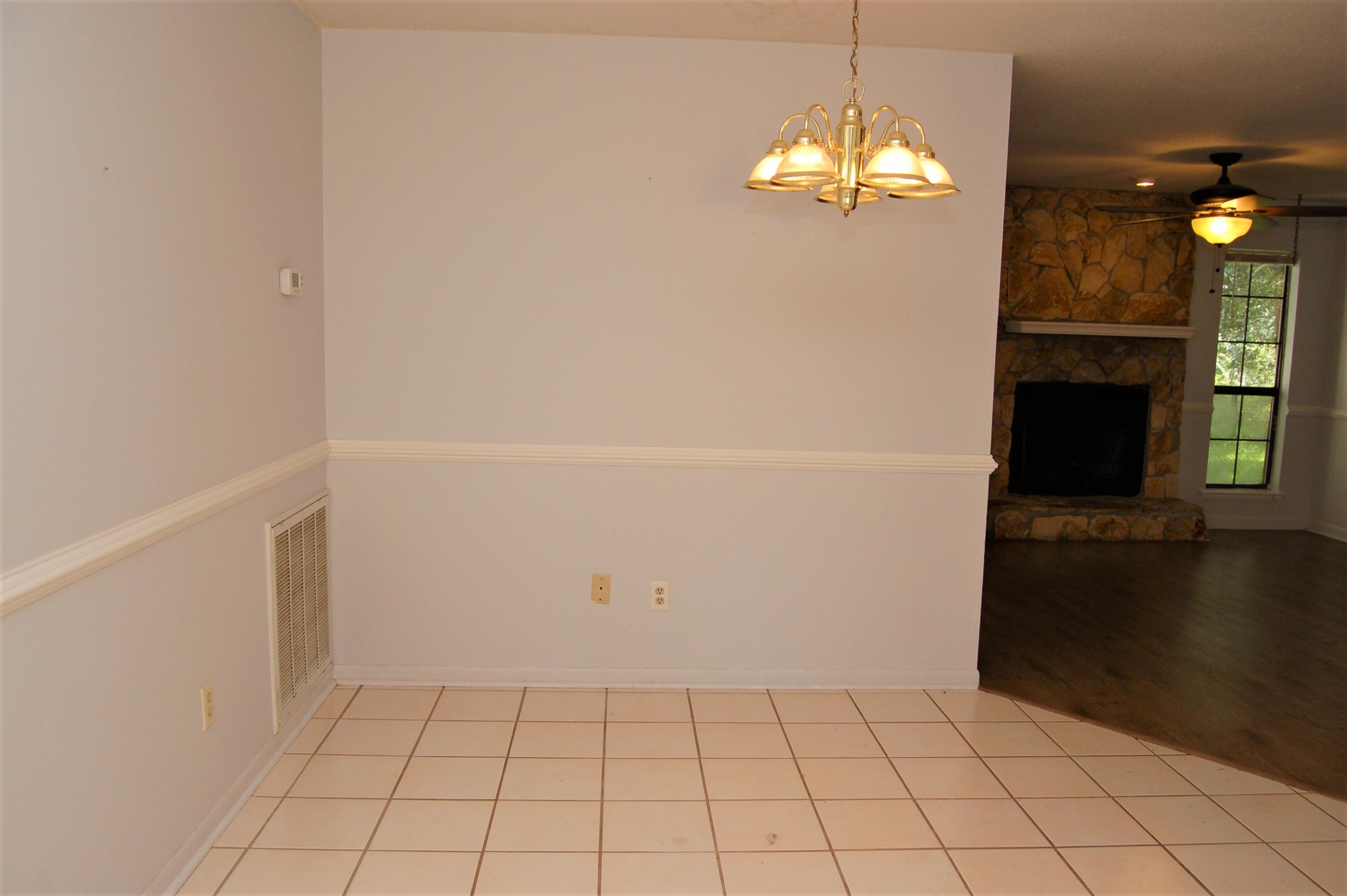 PINE MEADOWS - Residential