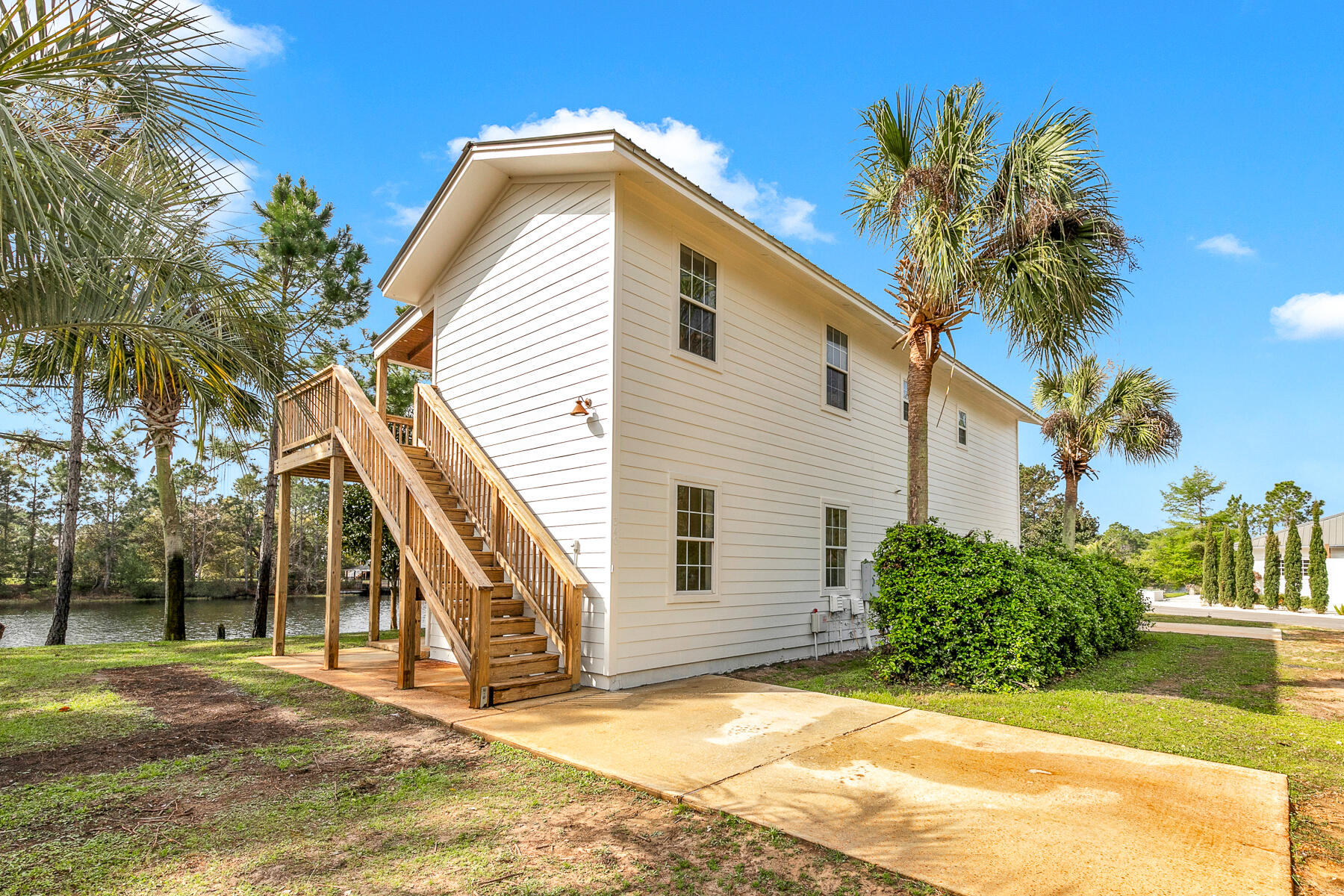 SHORTLINE LAKE ESTATES - Residential