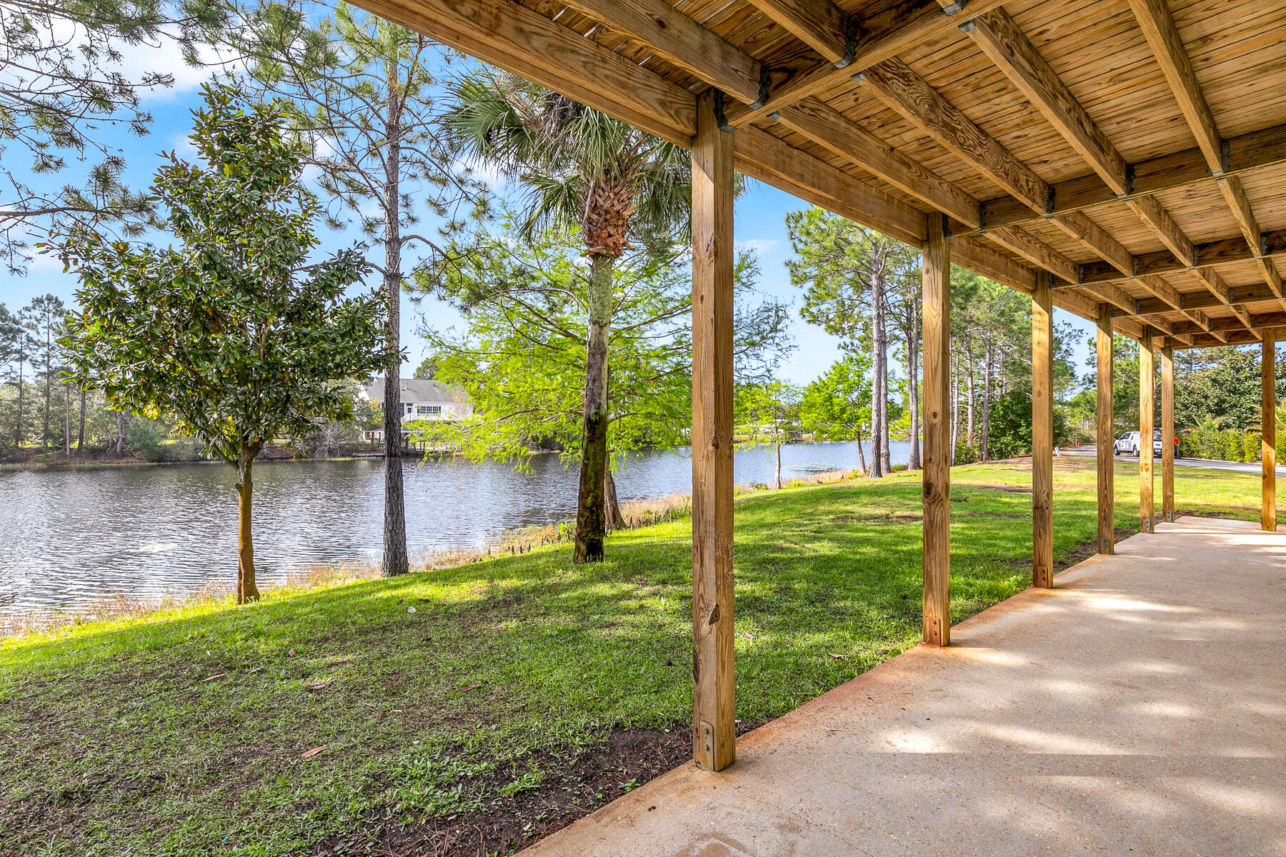 SHORTLINE LAKE ESTATES - Residential