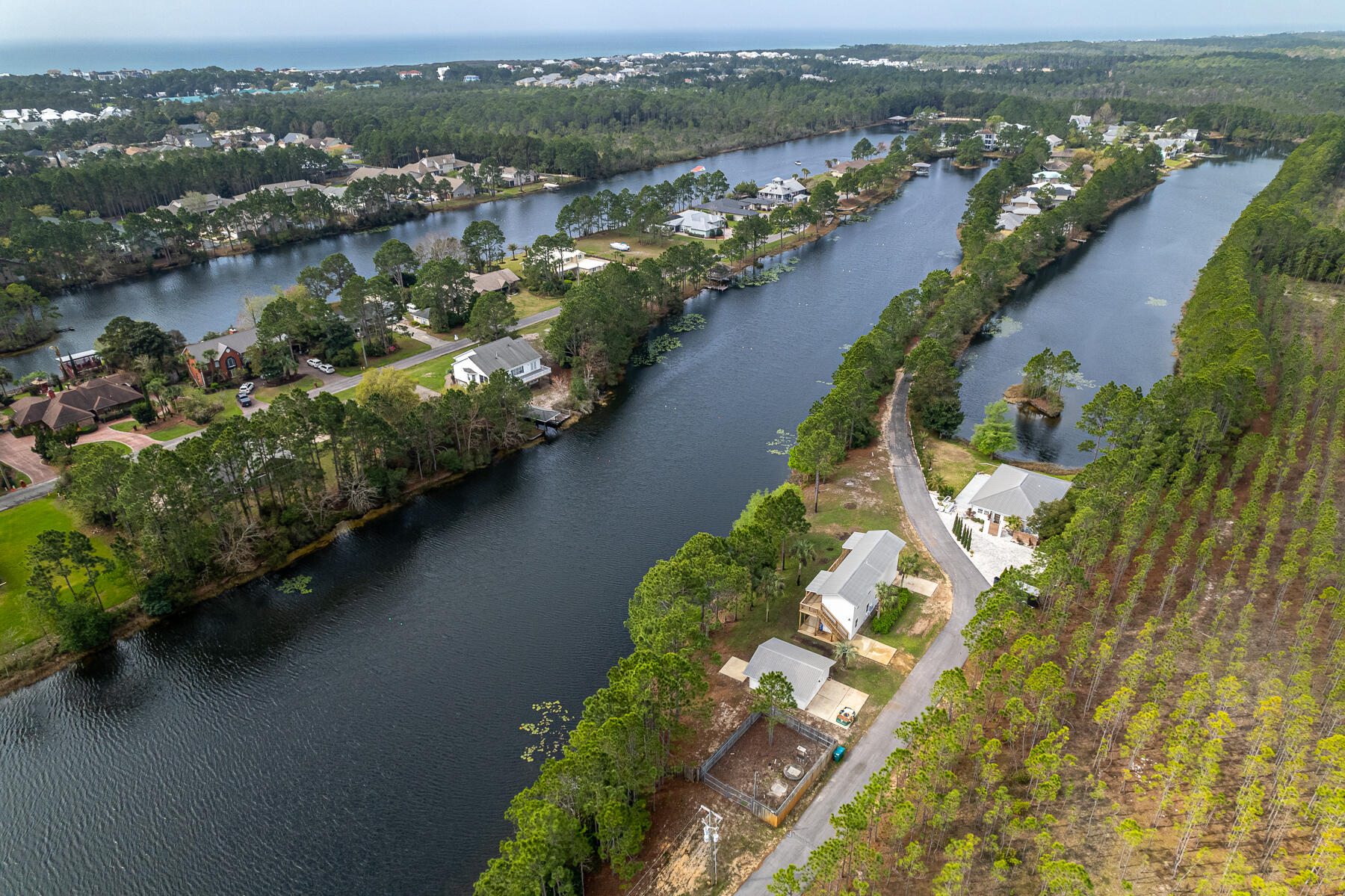SHORTLINE LAKE ESTATES - Residential