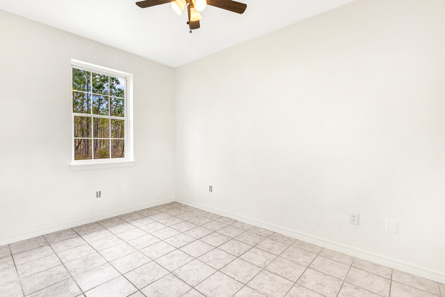 SHORTLINE LAKE ESTATES - Residential