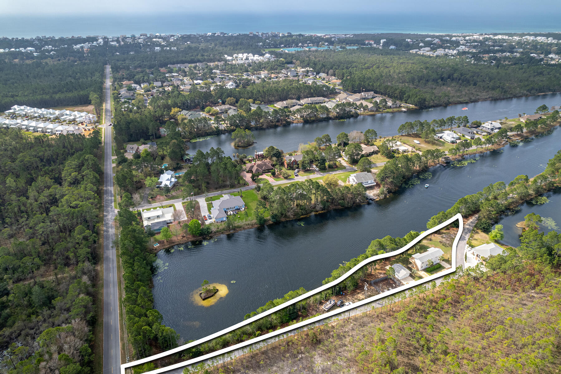 SHORTLINE LAKE ESTATES - Residential