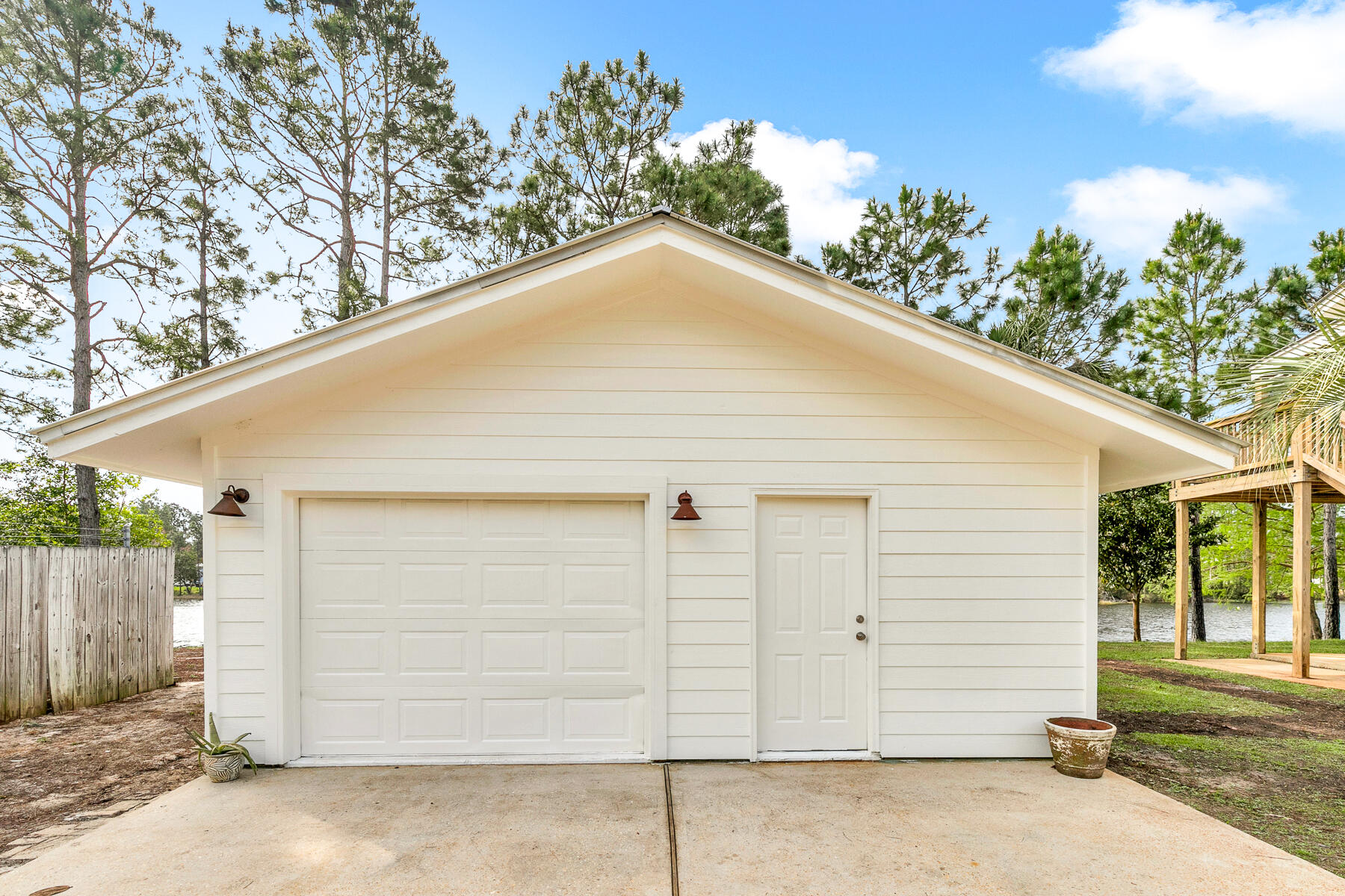 SHORTLINE LAKE ESTATES - Residential