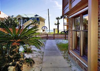 TREASURE ISLAND - Residential