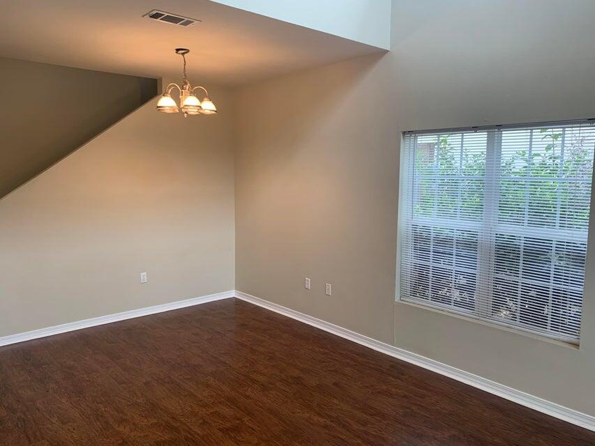 MERIDIAN SQUARE T/H - Residential Lease