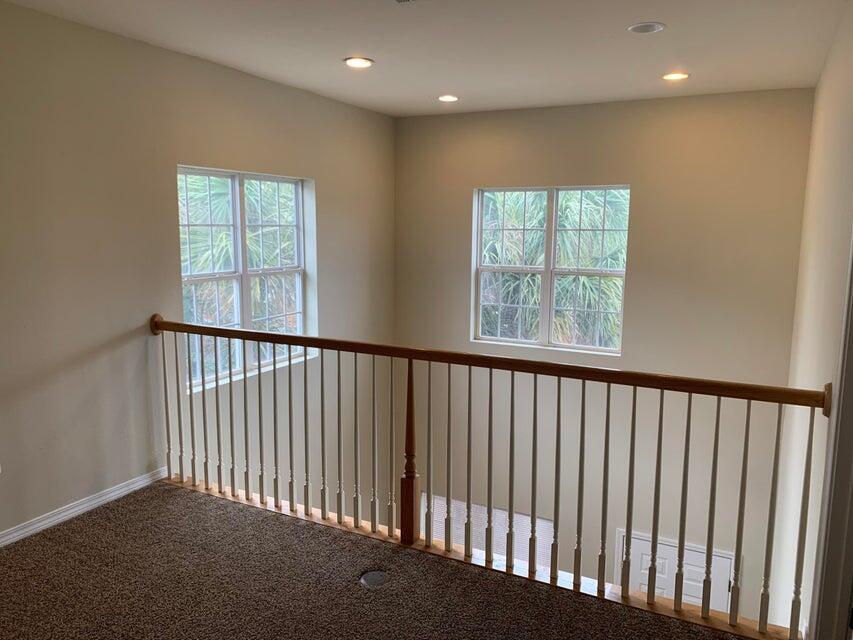 MERIDIAN SQUARE T/H - Residential Lease